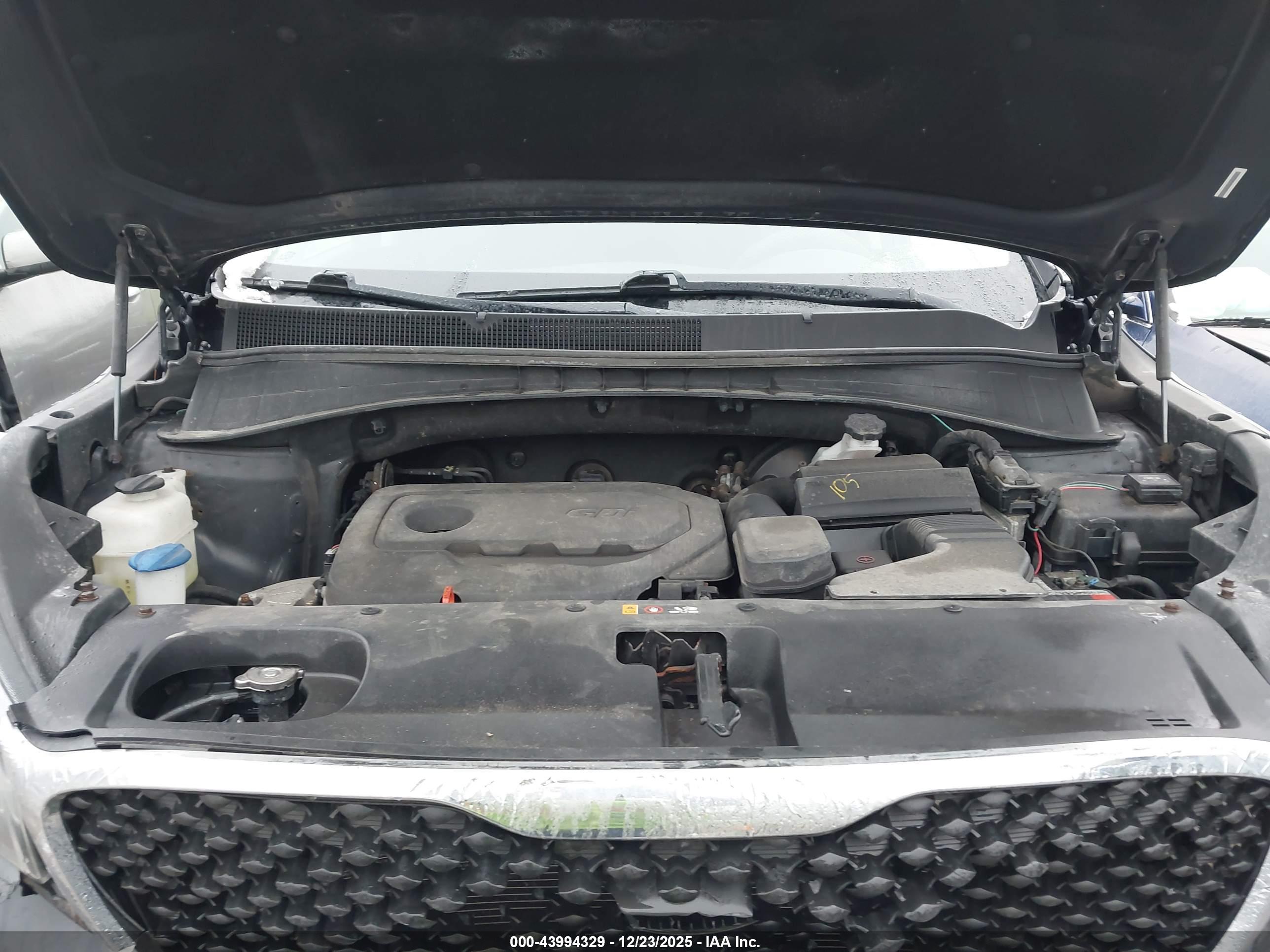 KIA SORENTO image 10