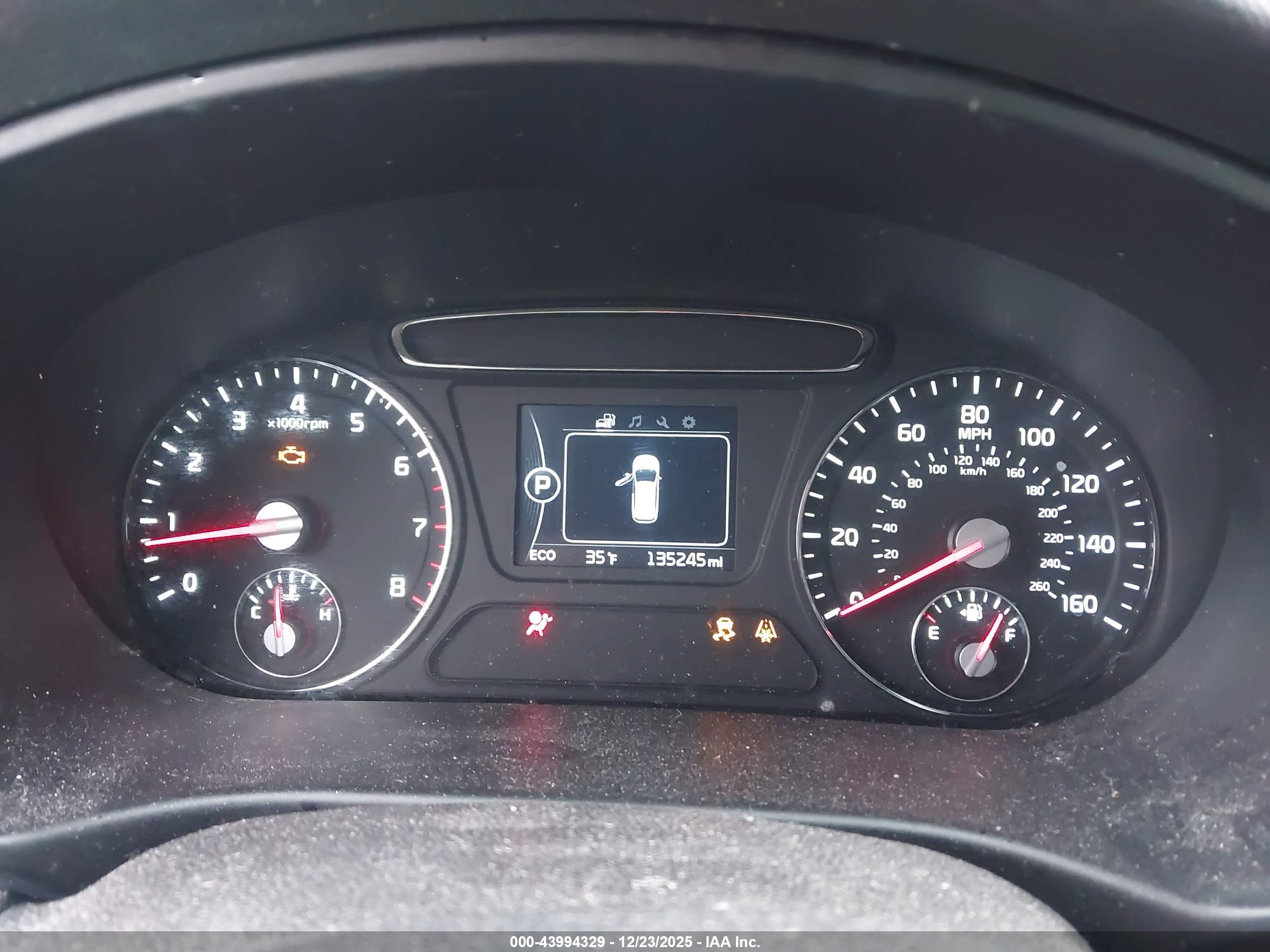 KIA SORENTO image 7