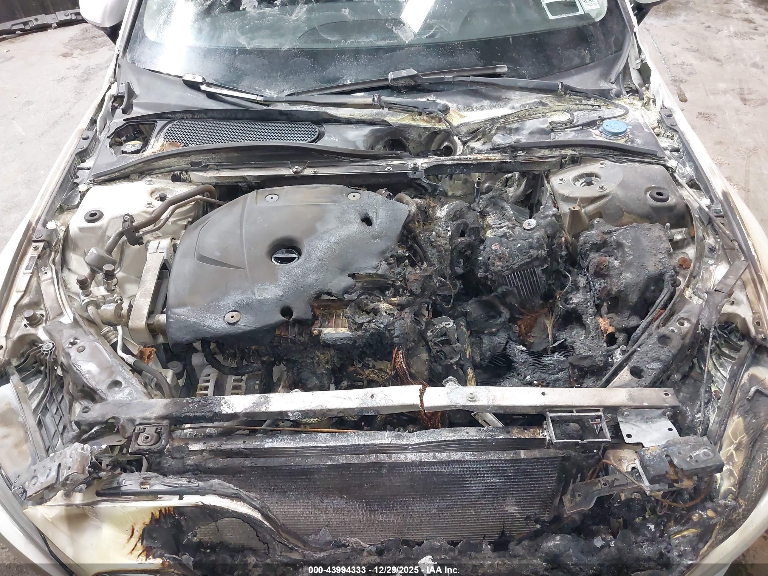 VOLVO S60 image 10