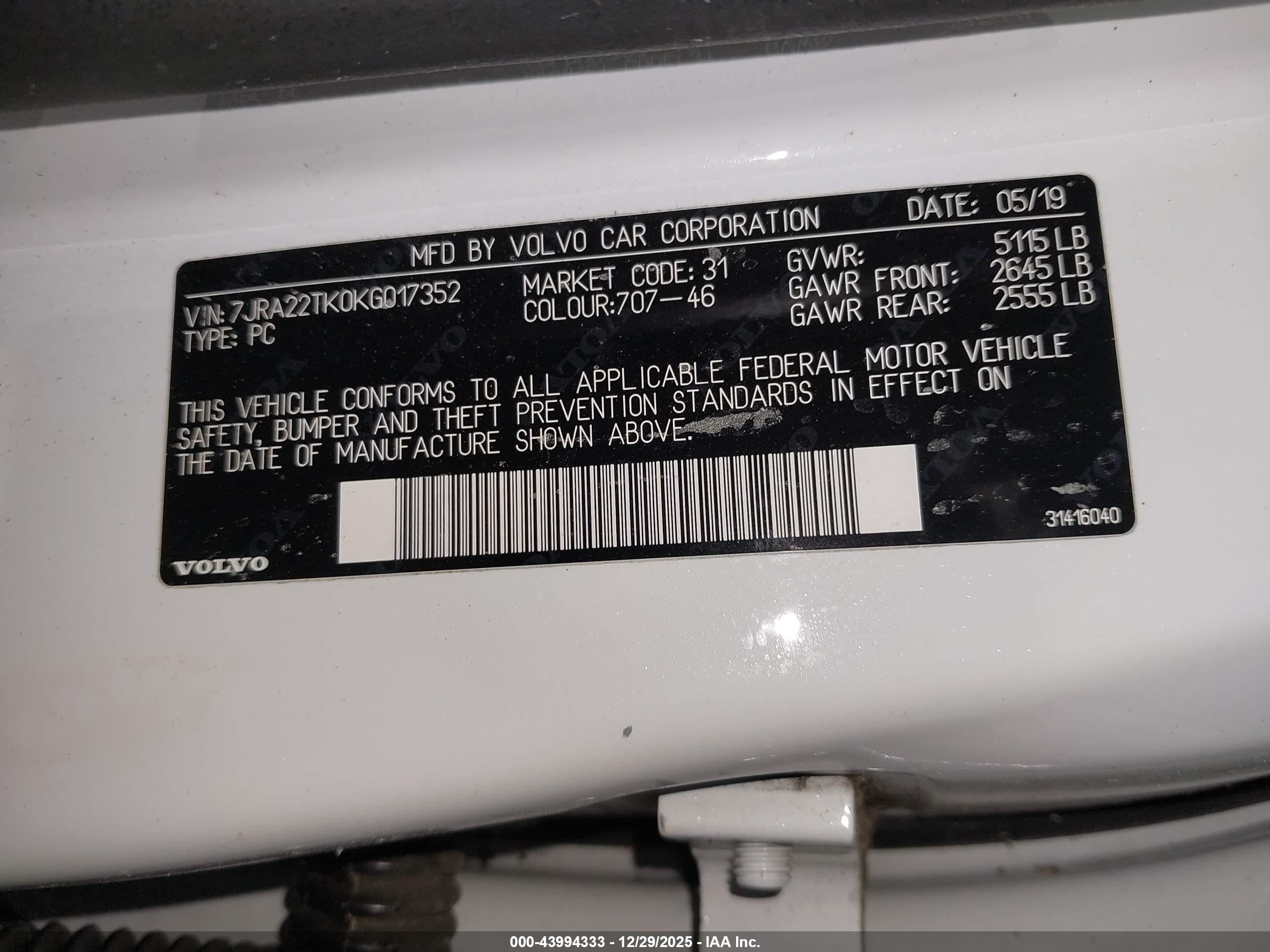 VOLVO S60 image 9