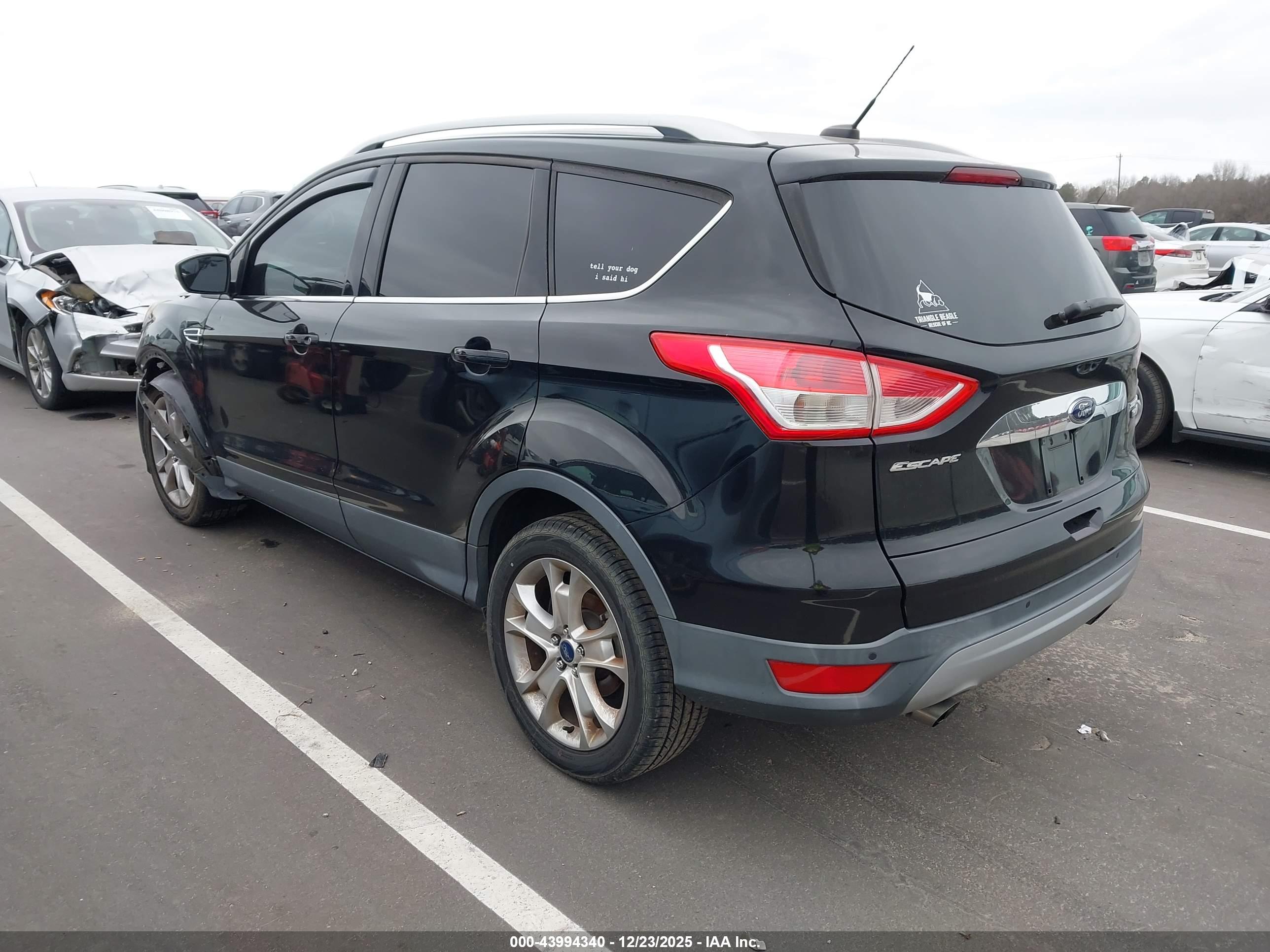 FORD ESCAPE image 3