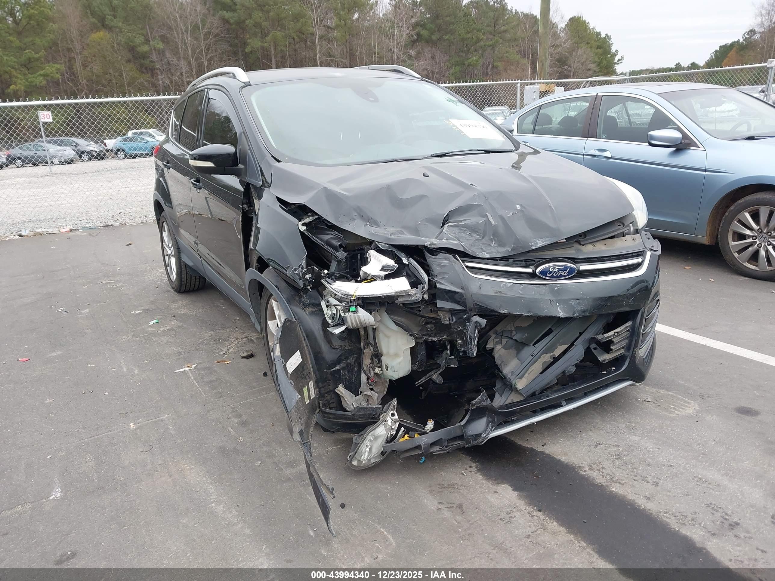 FORD ESCAPE image 6