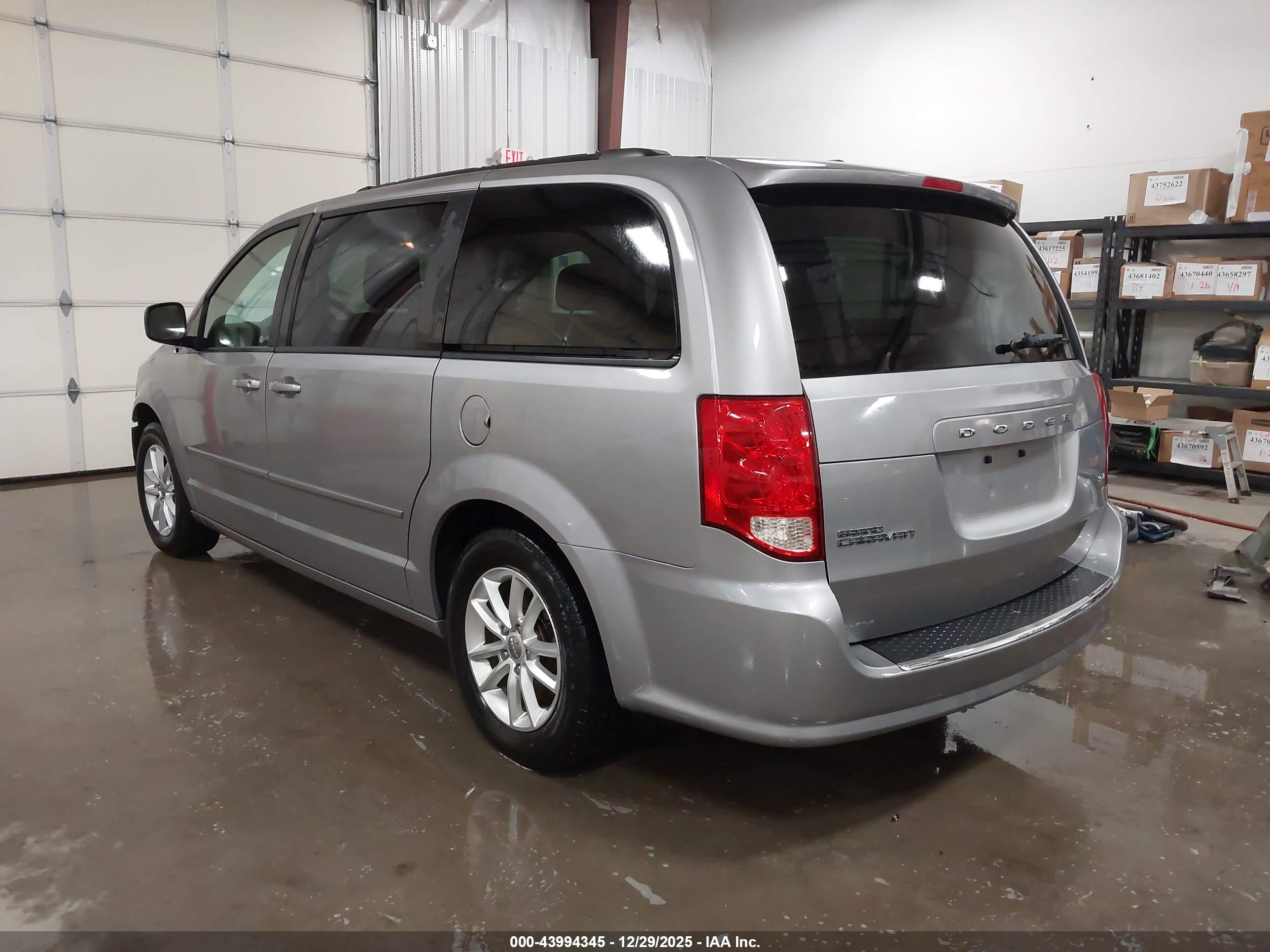 DODGE GRAND image 3