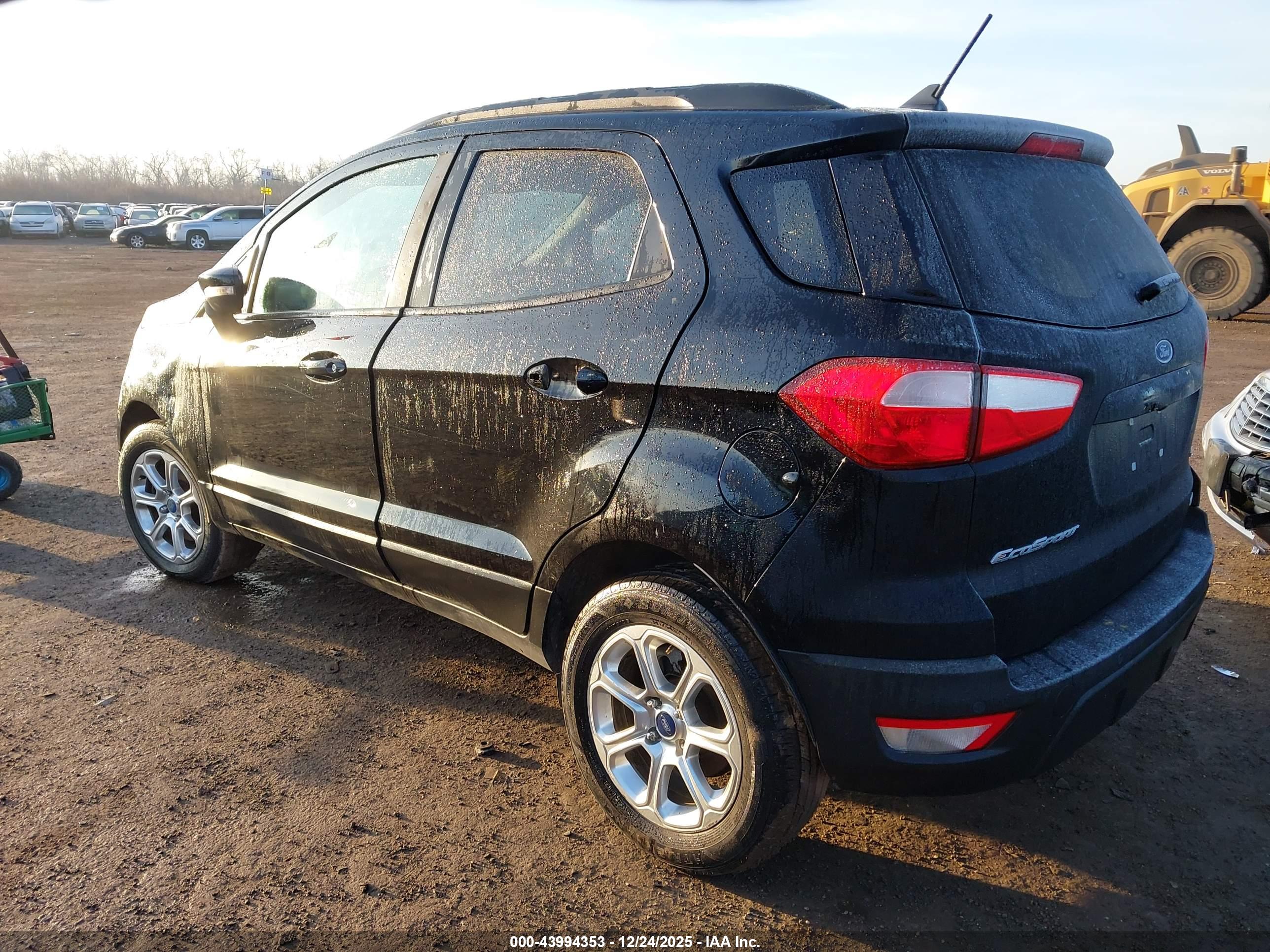 FORD ECOSPORT image 3