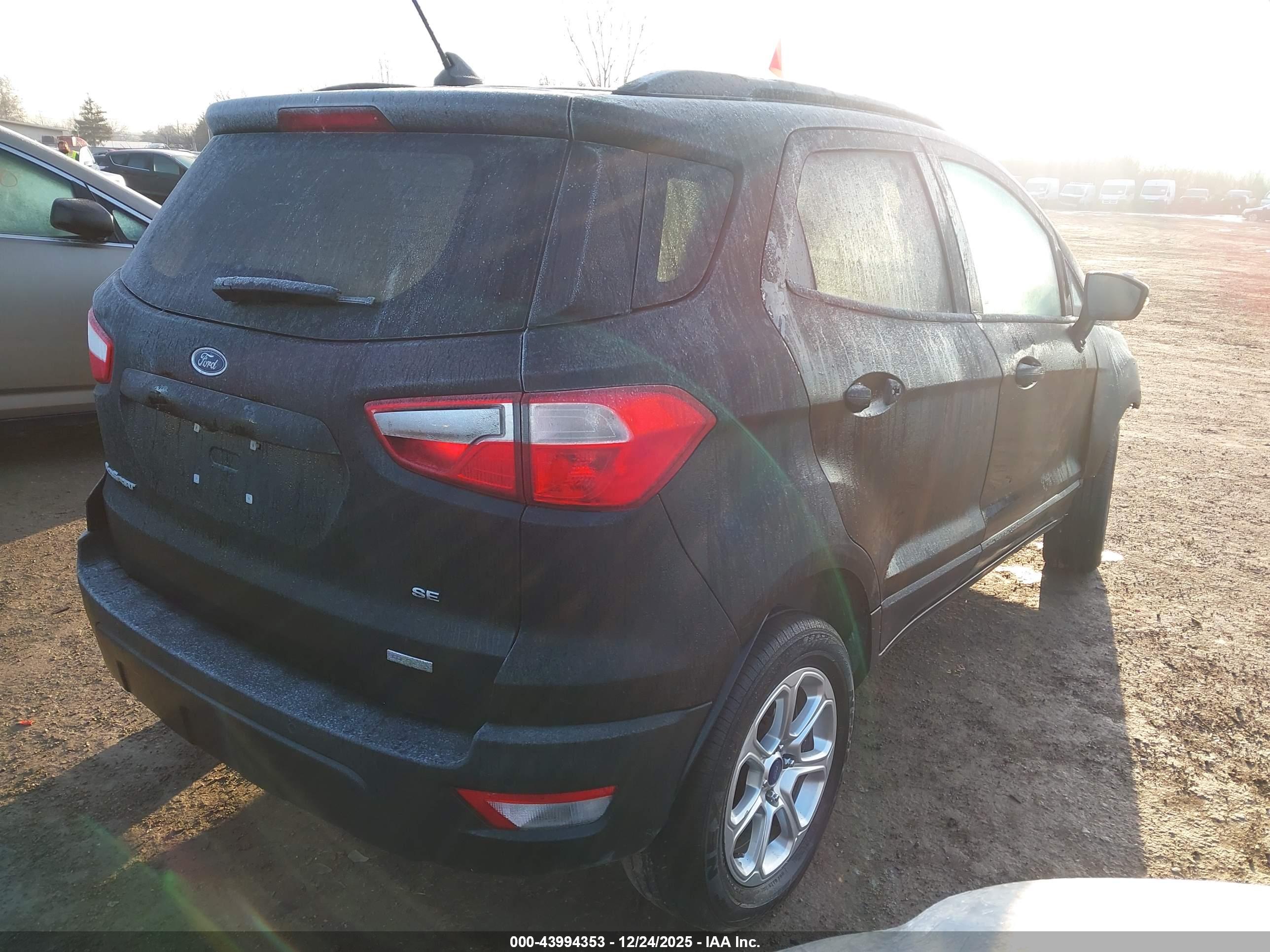 FORD ECOSPORT image 4