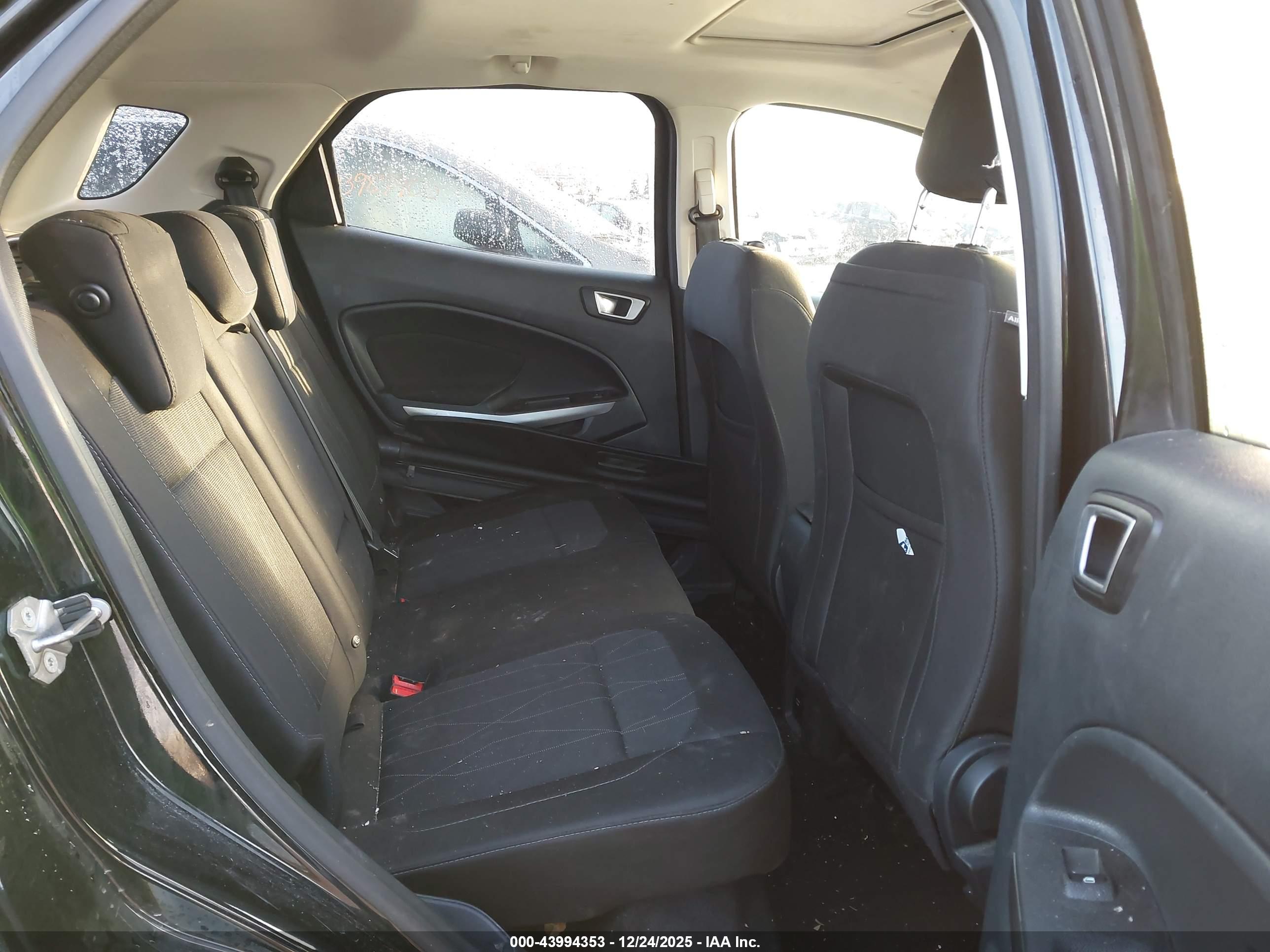 FORD ECOSPORT image 8