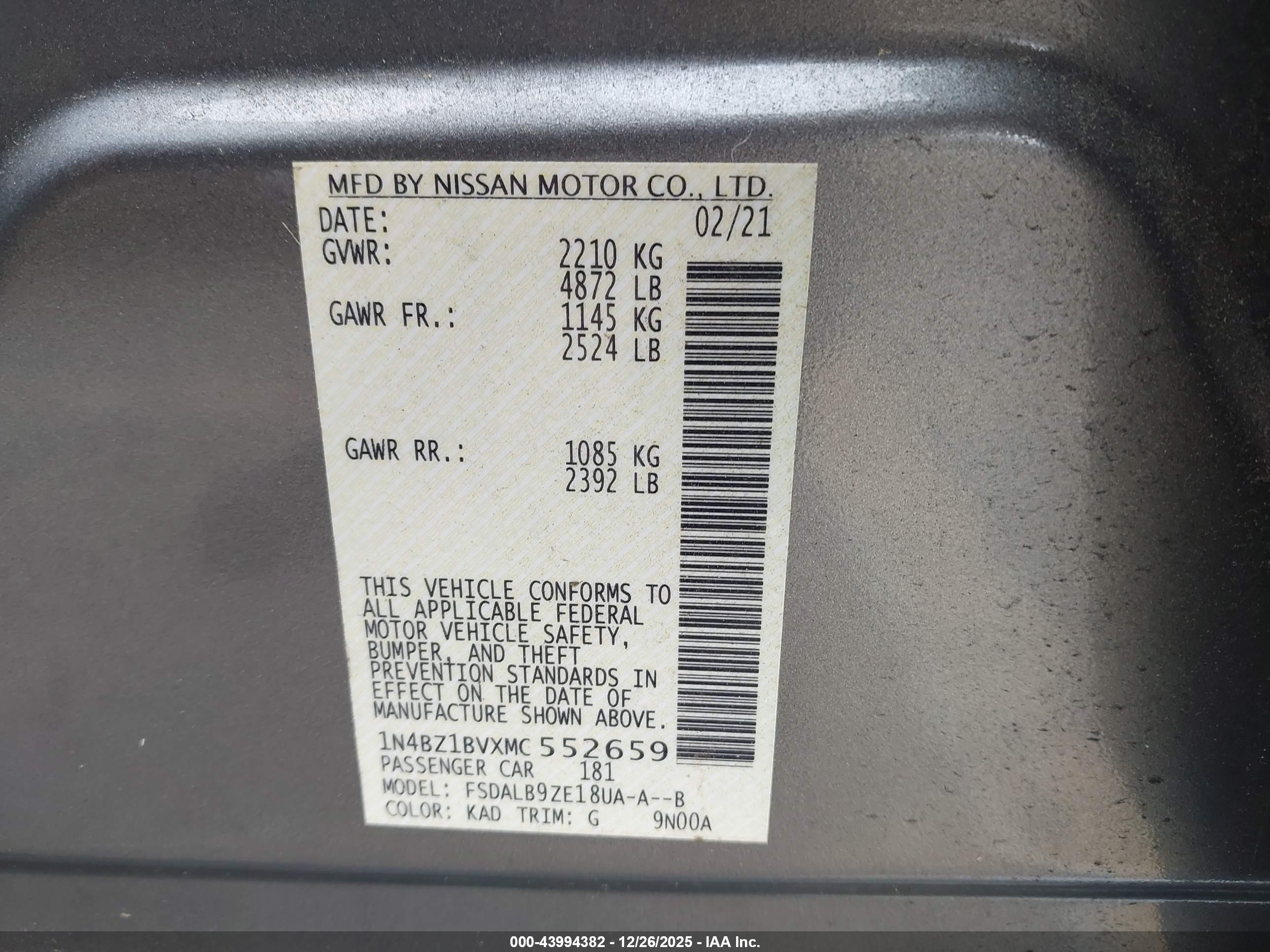 NISSAN LEAF image 9