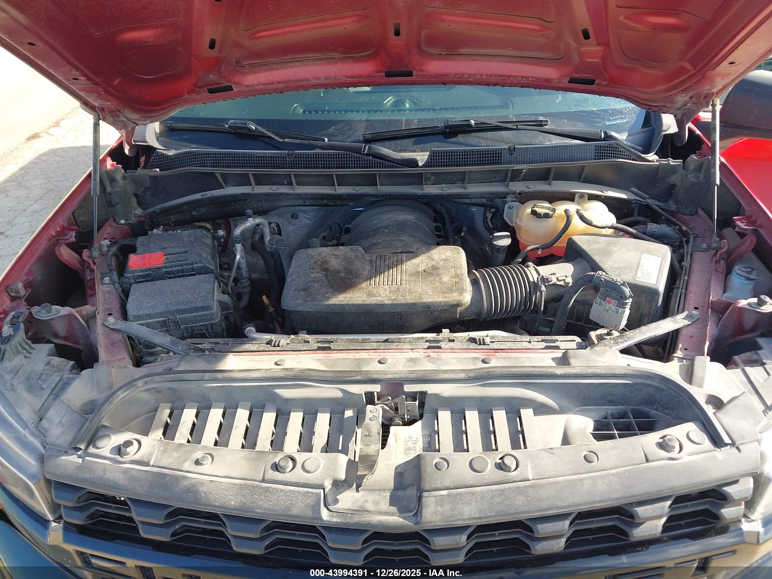 CHEVROLET SILVERADO image 10