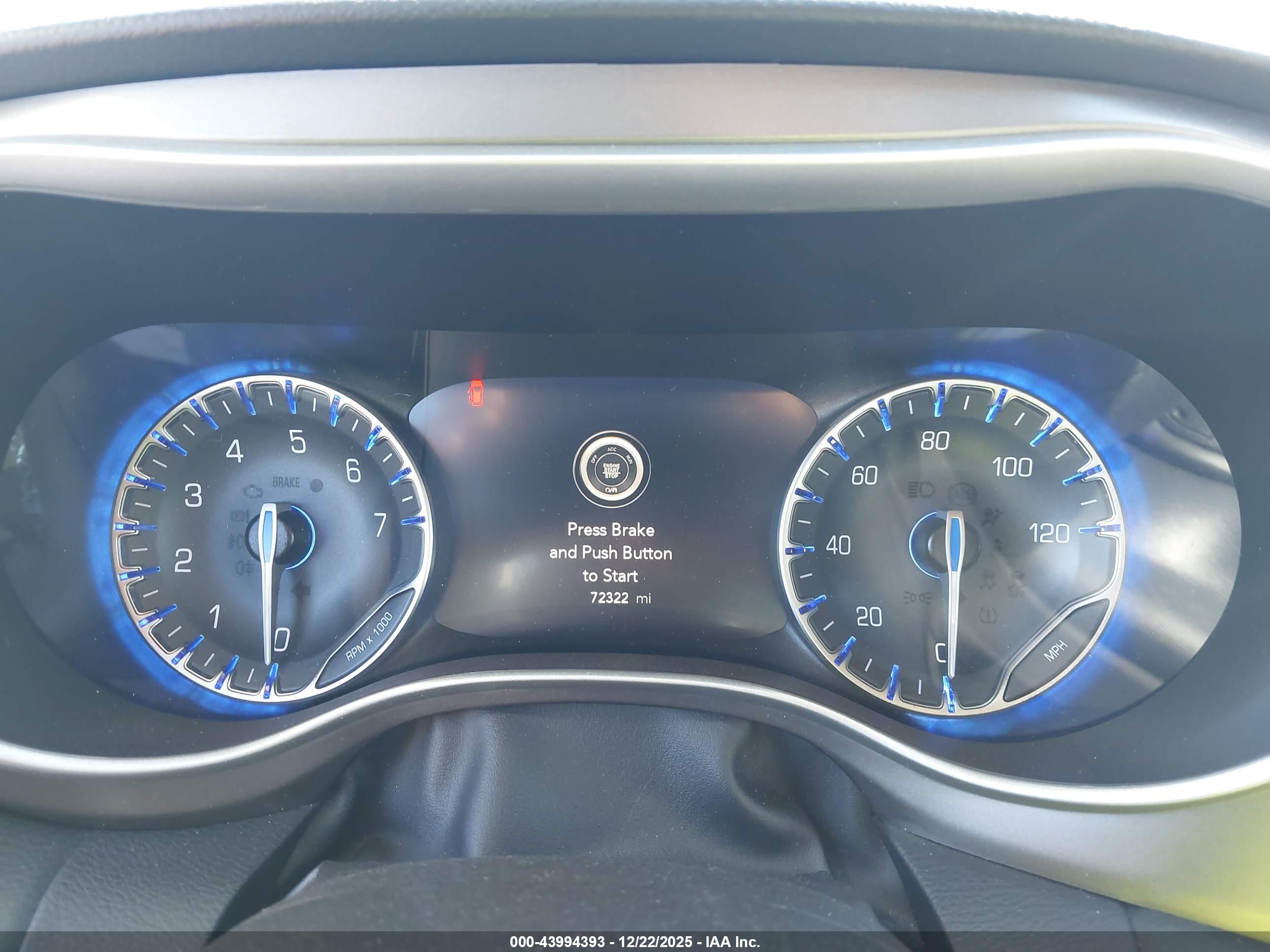 CHRYSLER PACIFICA image 7