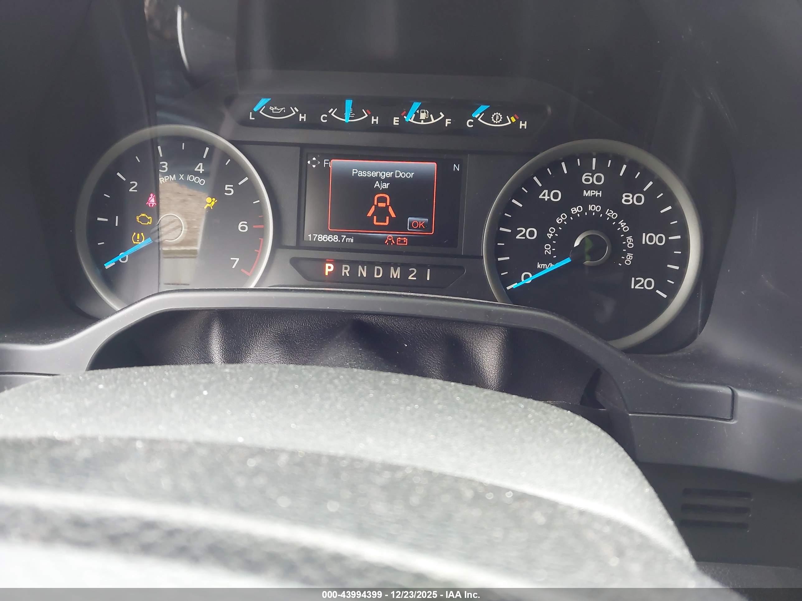 FORD F-150 image 7