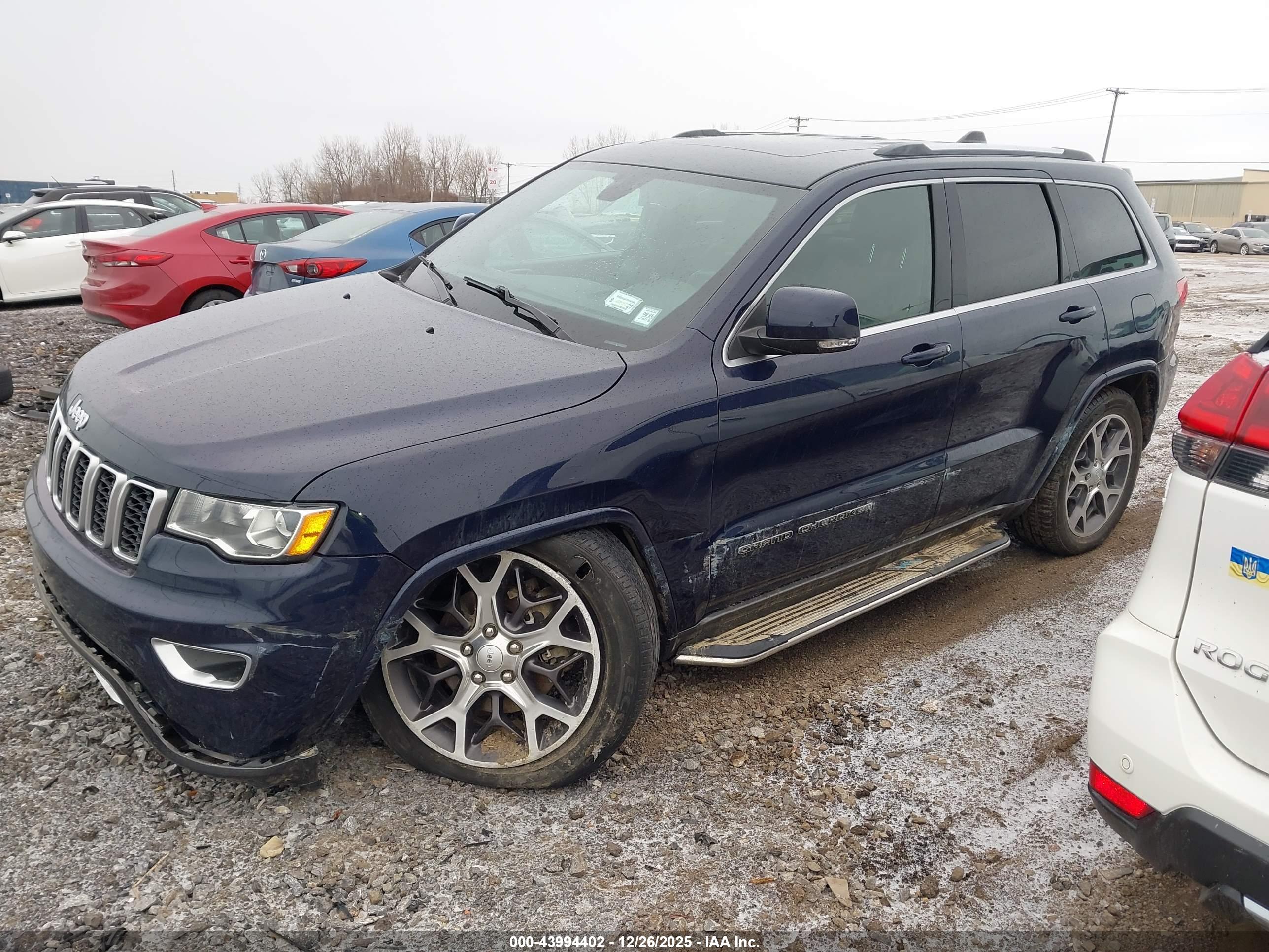JEEP GRAND image 2