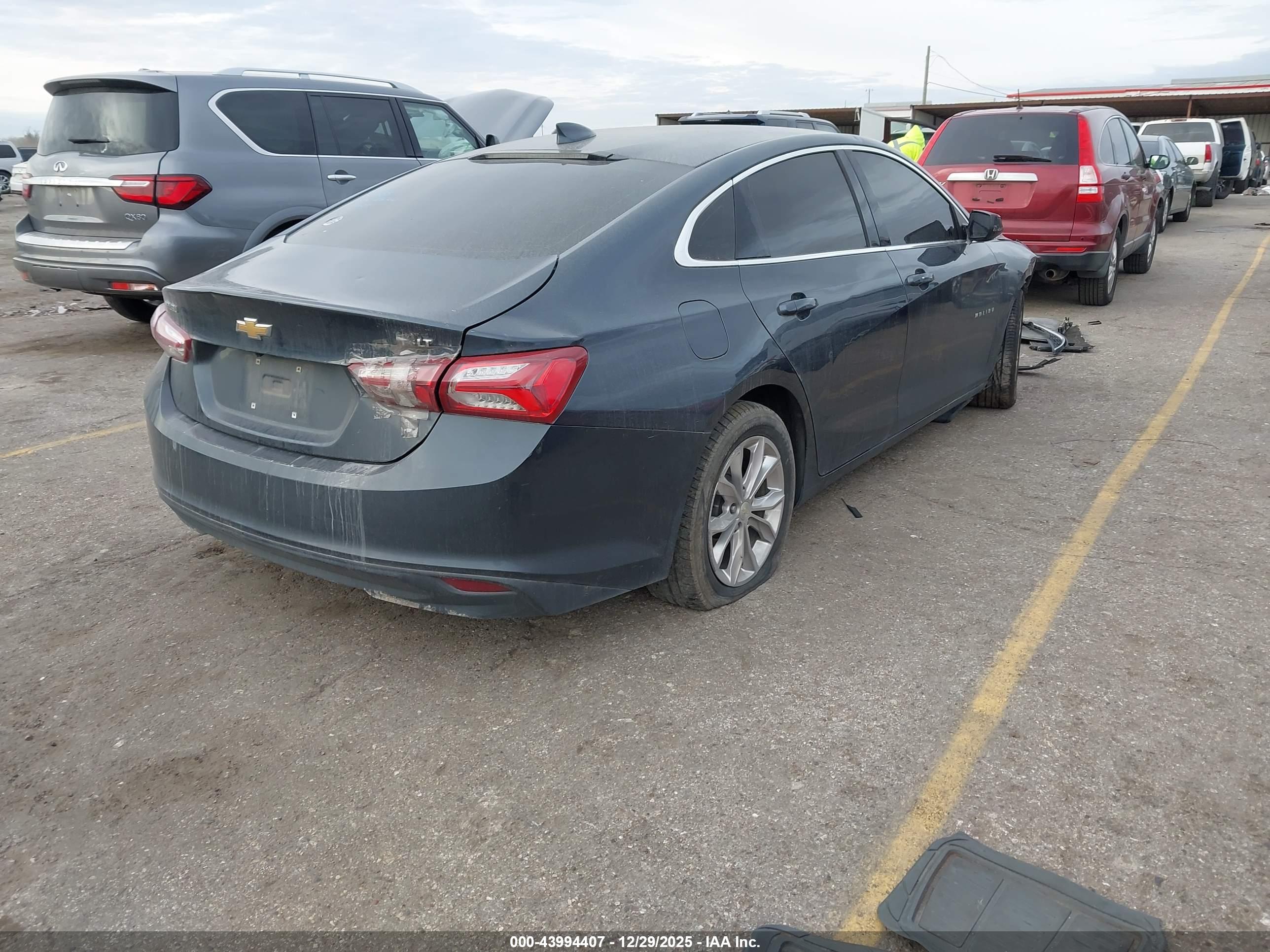 CHEVROLET MALIBU image 4