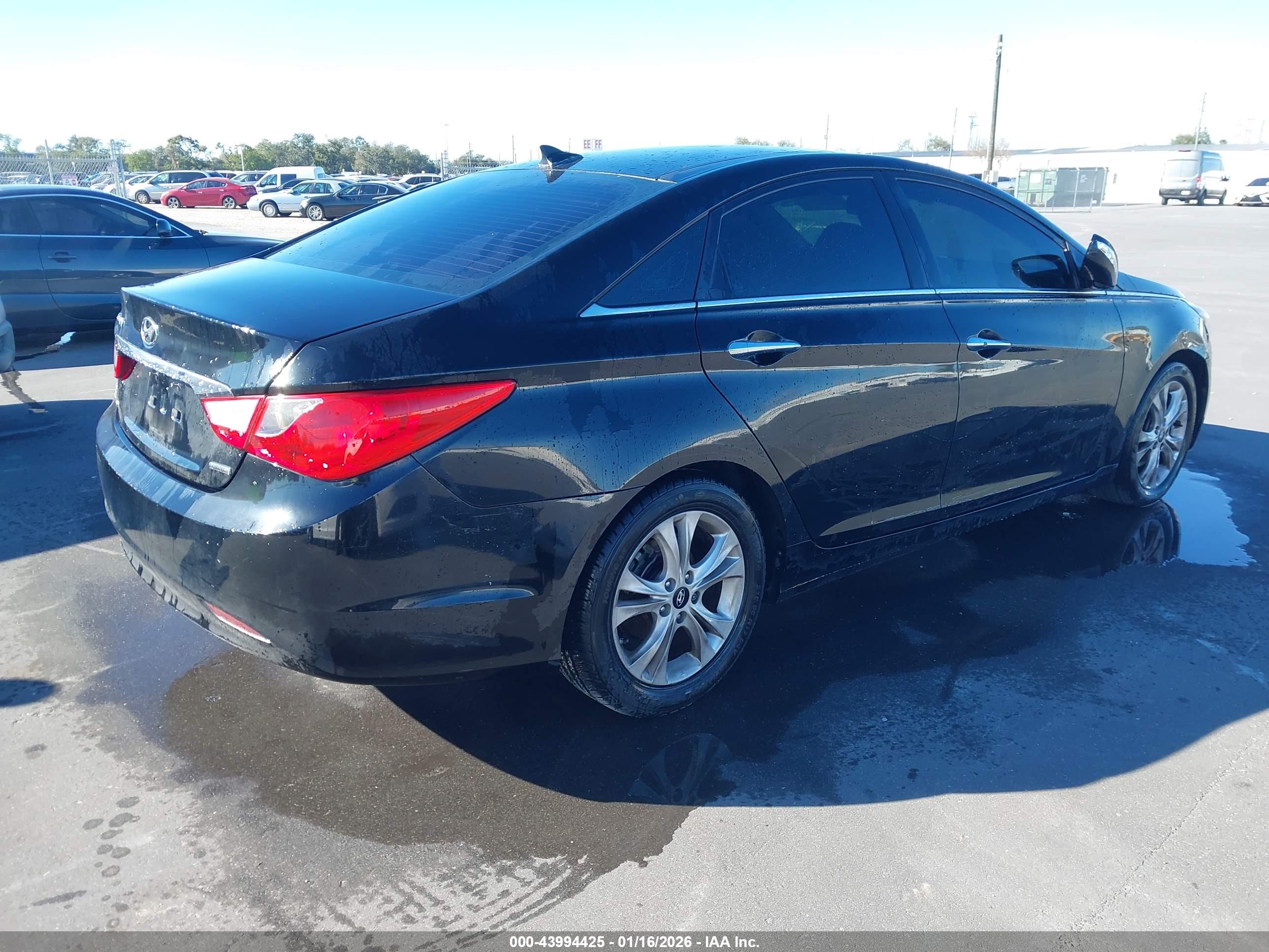 HYUNDAI SONATA image 4