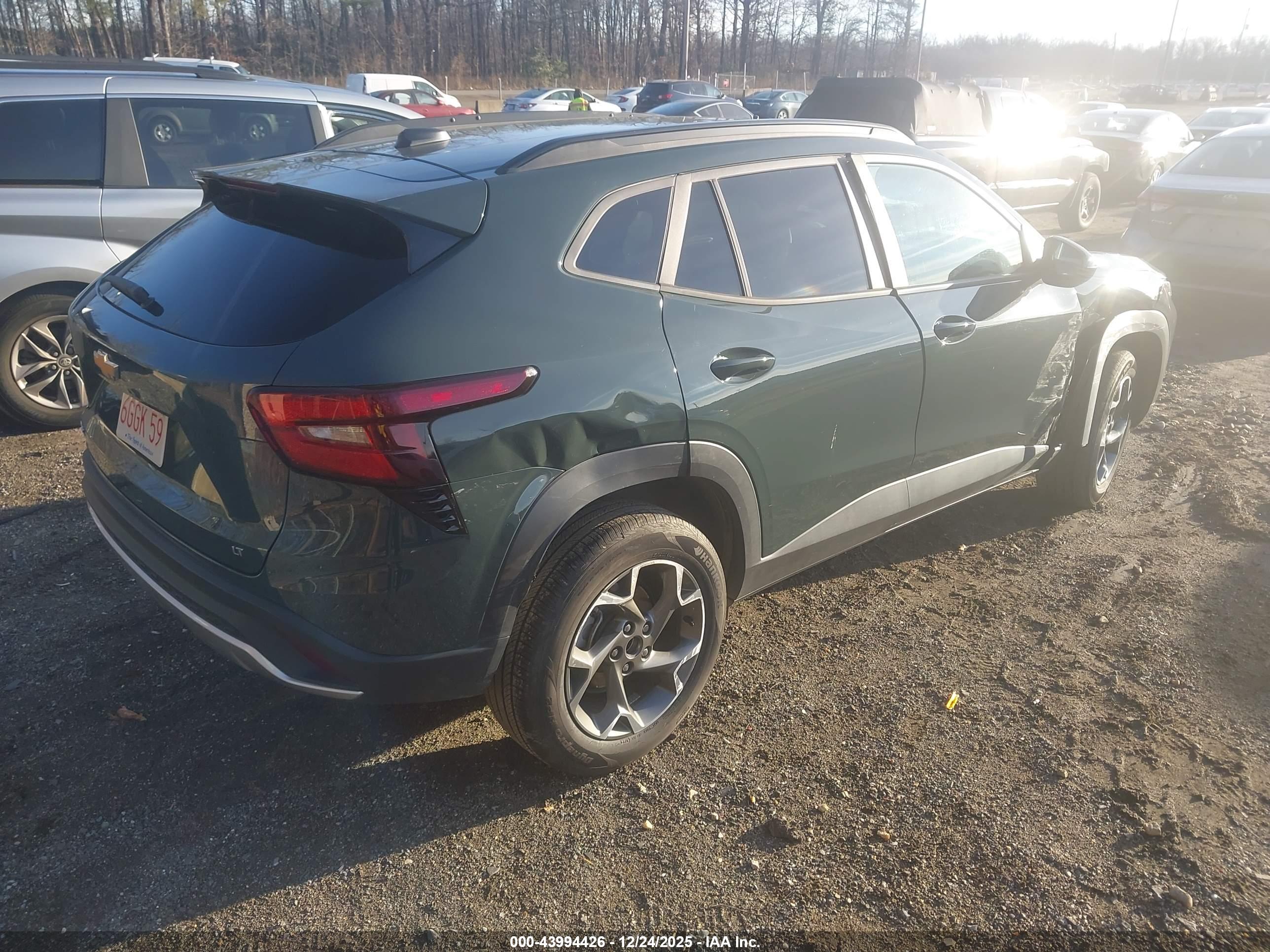 CHEVROLET TRAX image 4