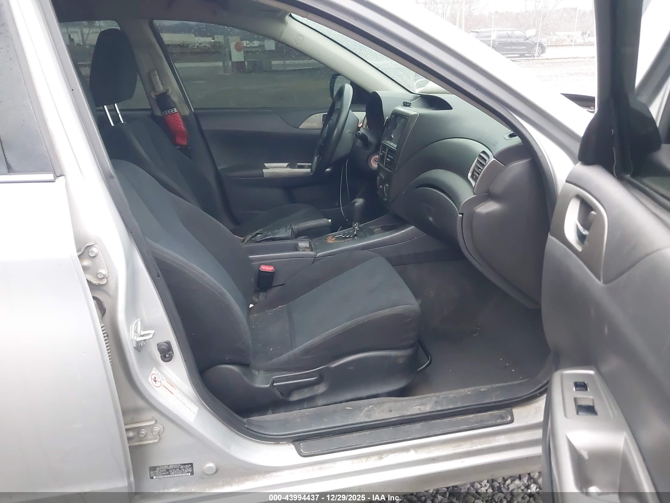 SUBARU IMPREZA image 5