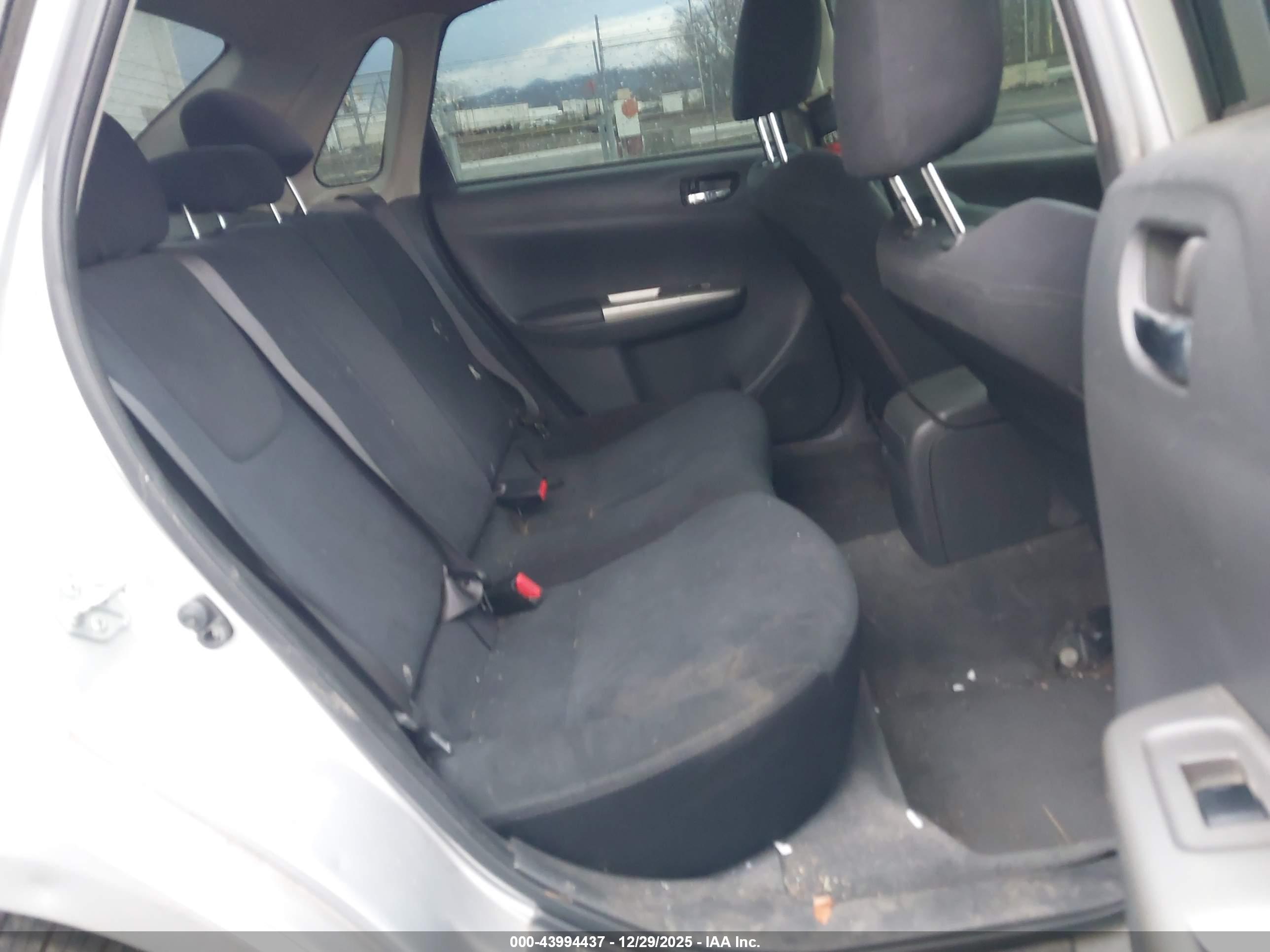 SUBARU IMPREZA image 8