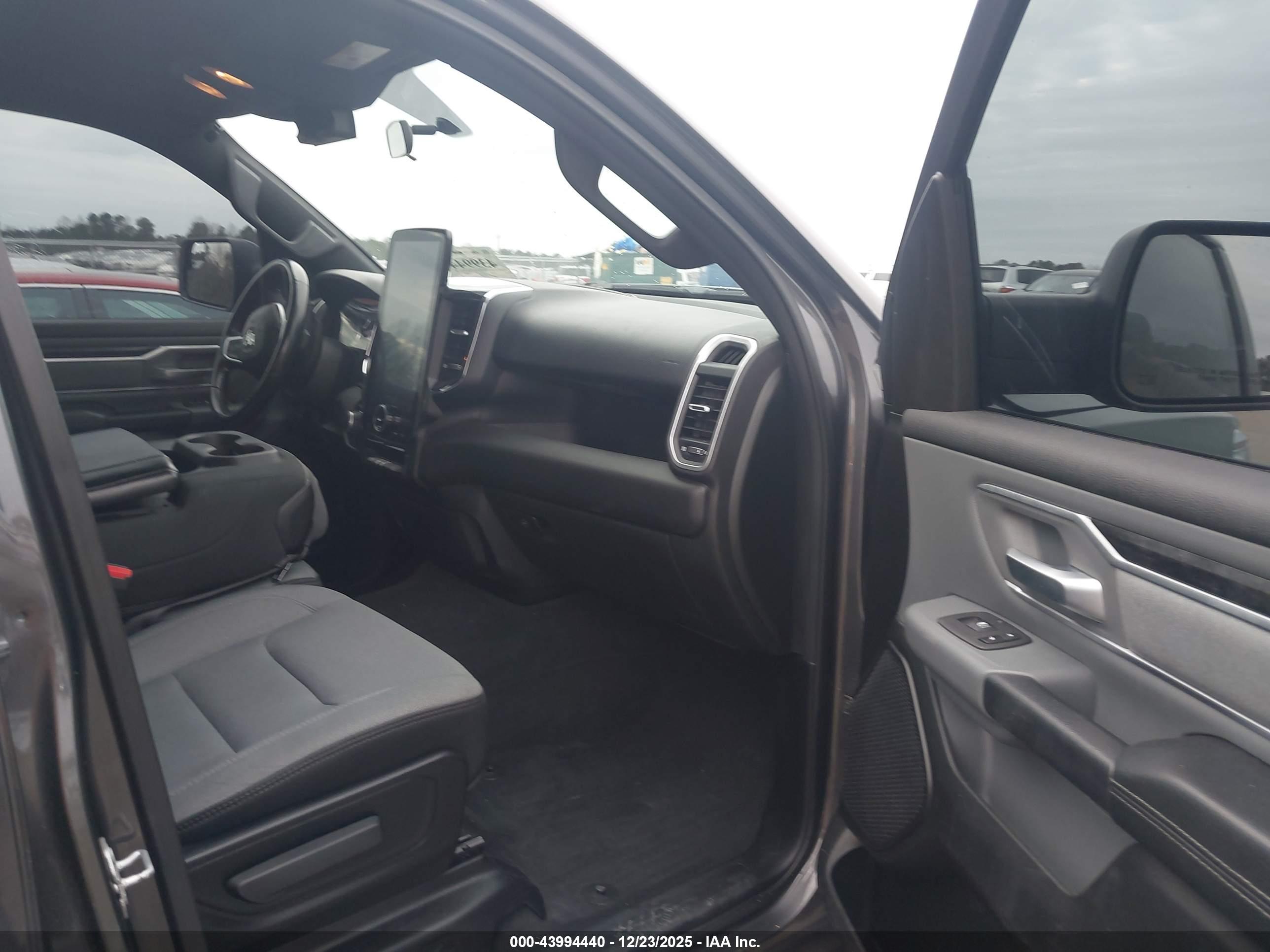 RAM 1500 image 5
