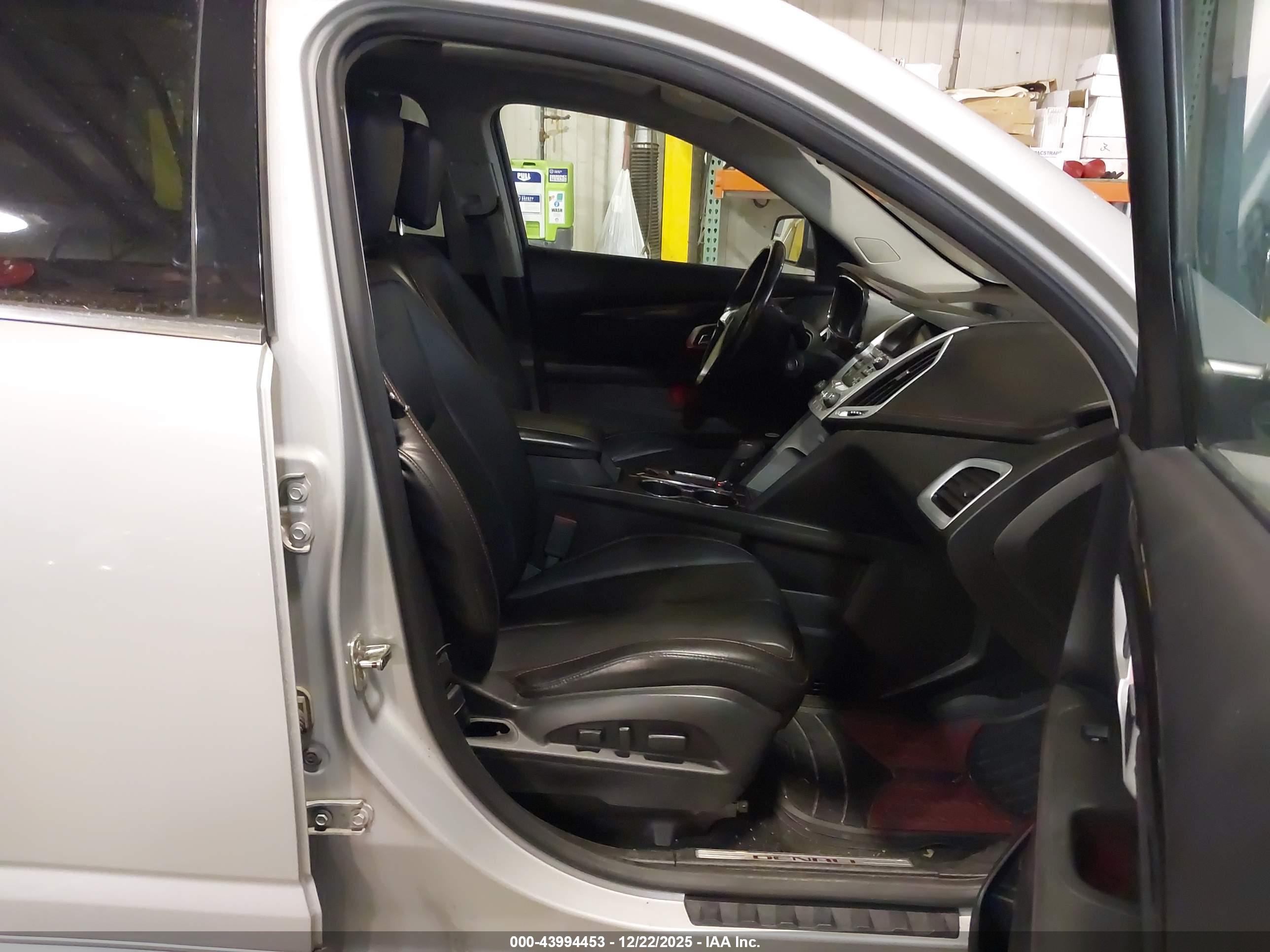 GMC TERRAIN image 5