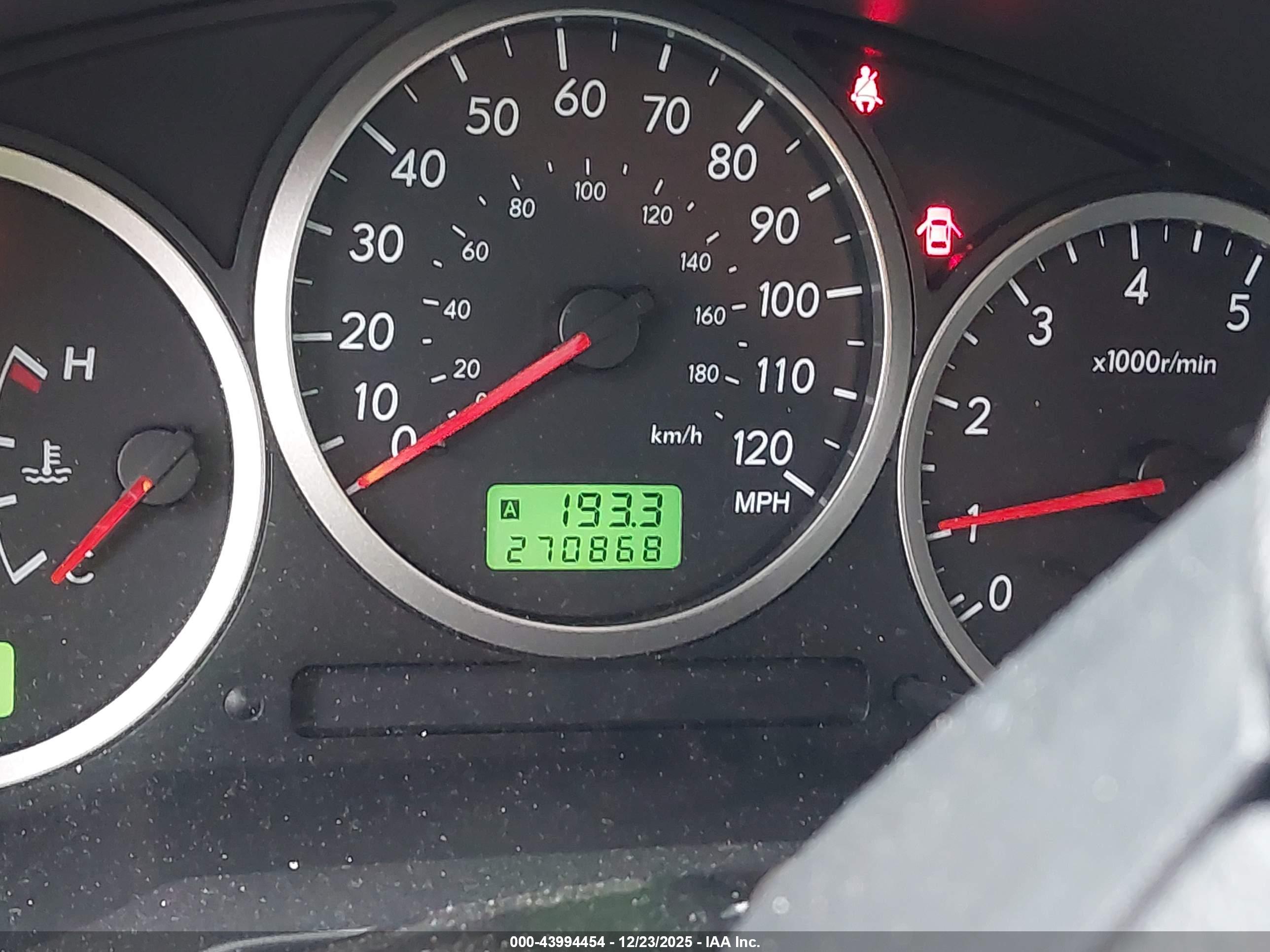 SUBARU IMPREZA image 7