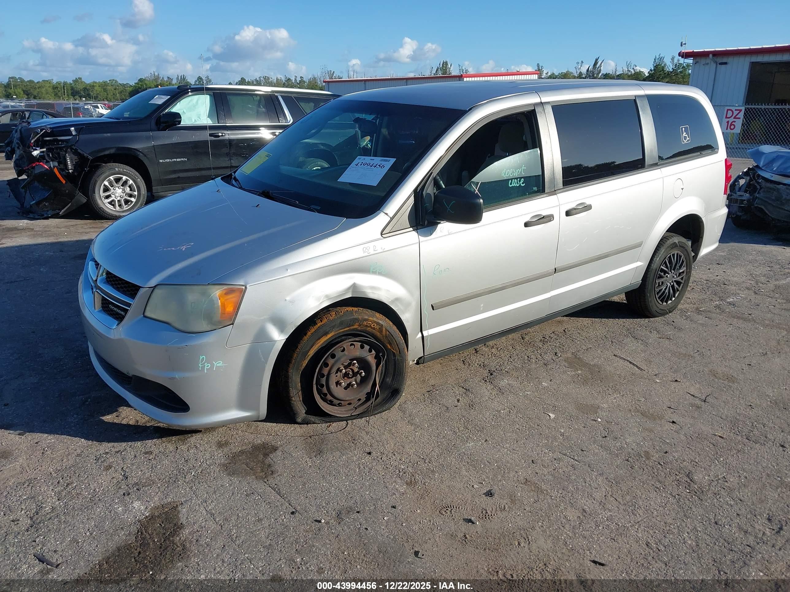 DODGE GRAND image 2
