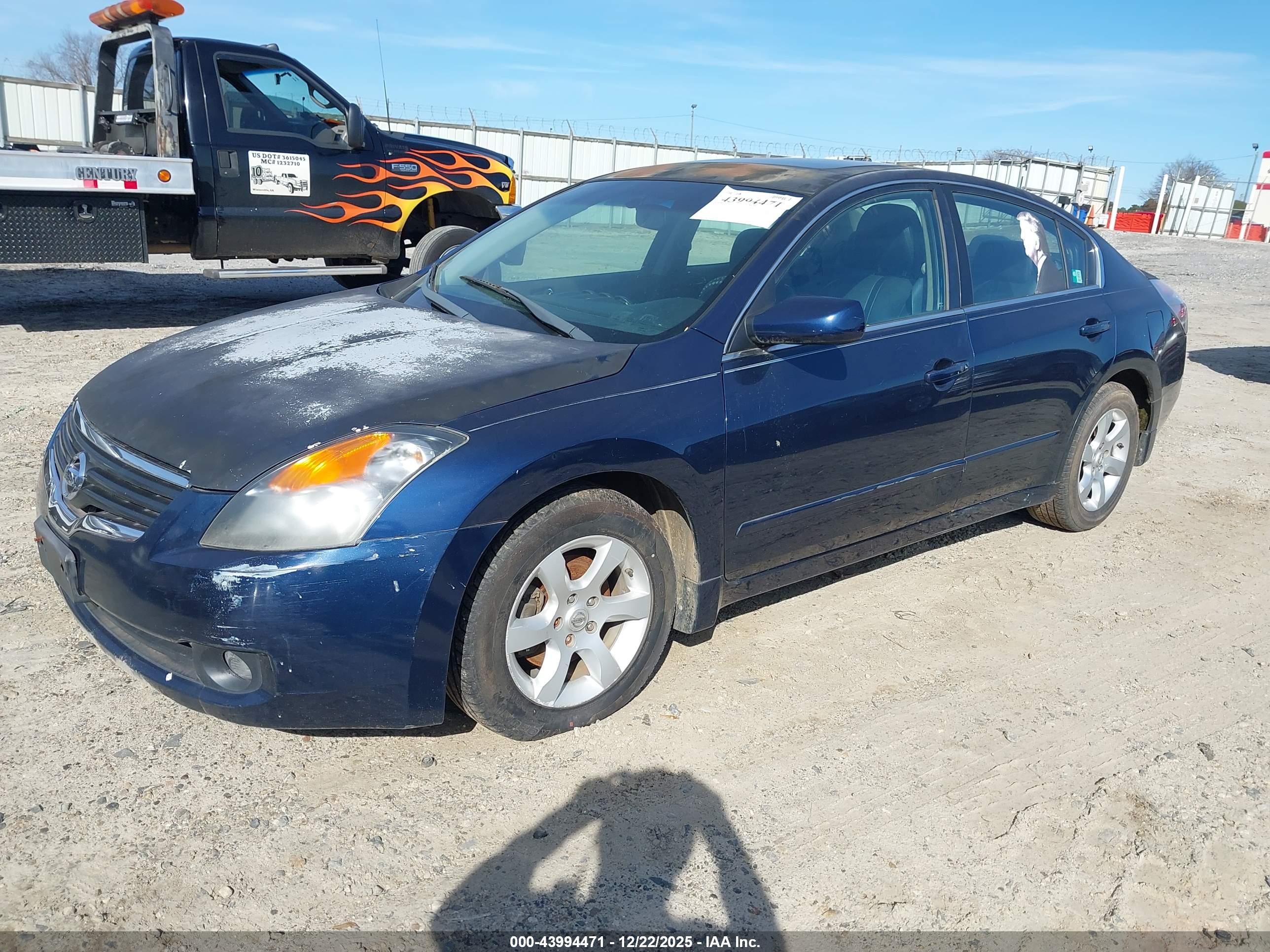 NISSAN ALTIMA image 2