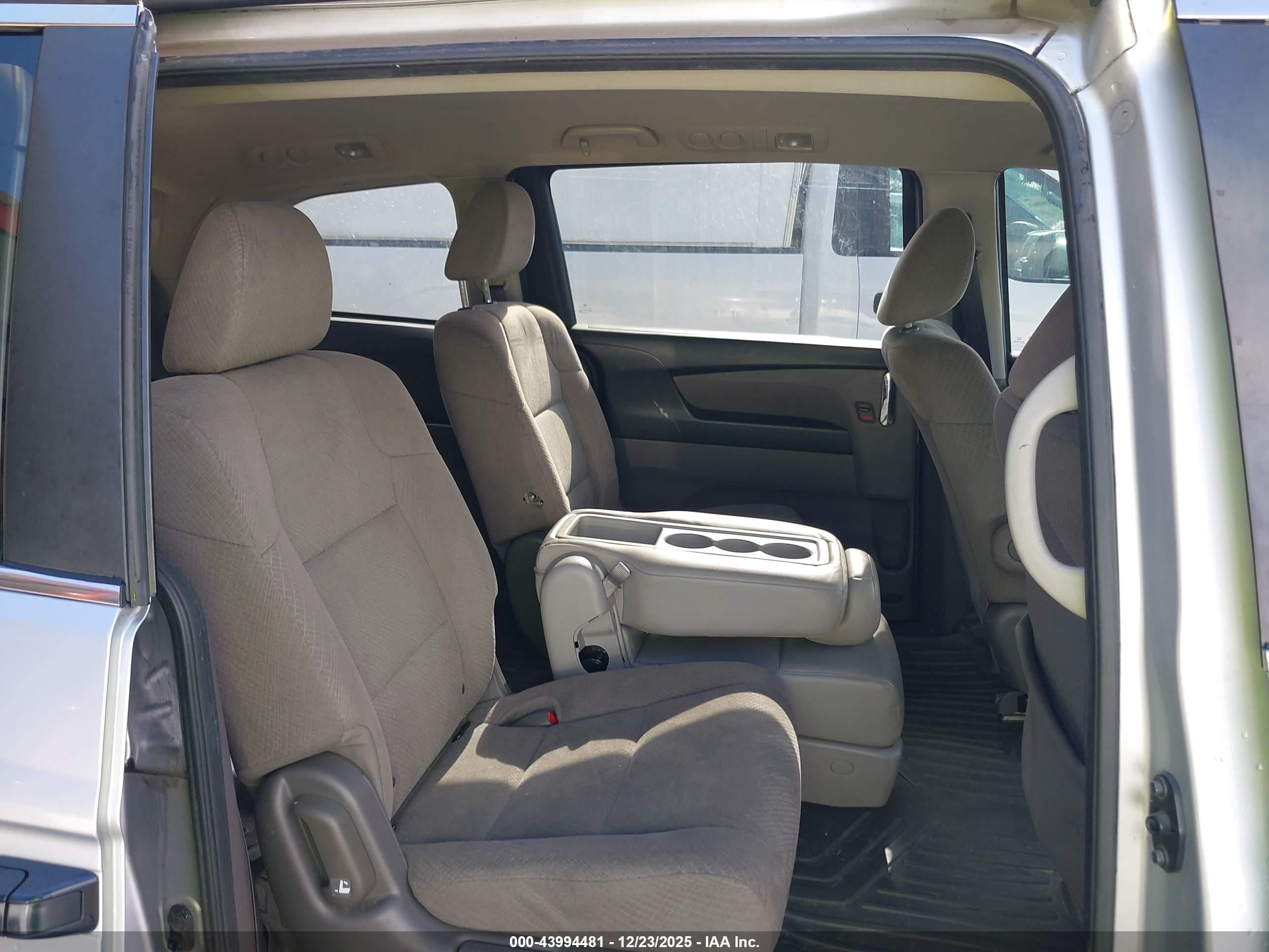 HONDA ODYSSEY image 8