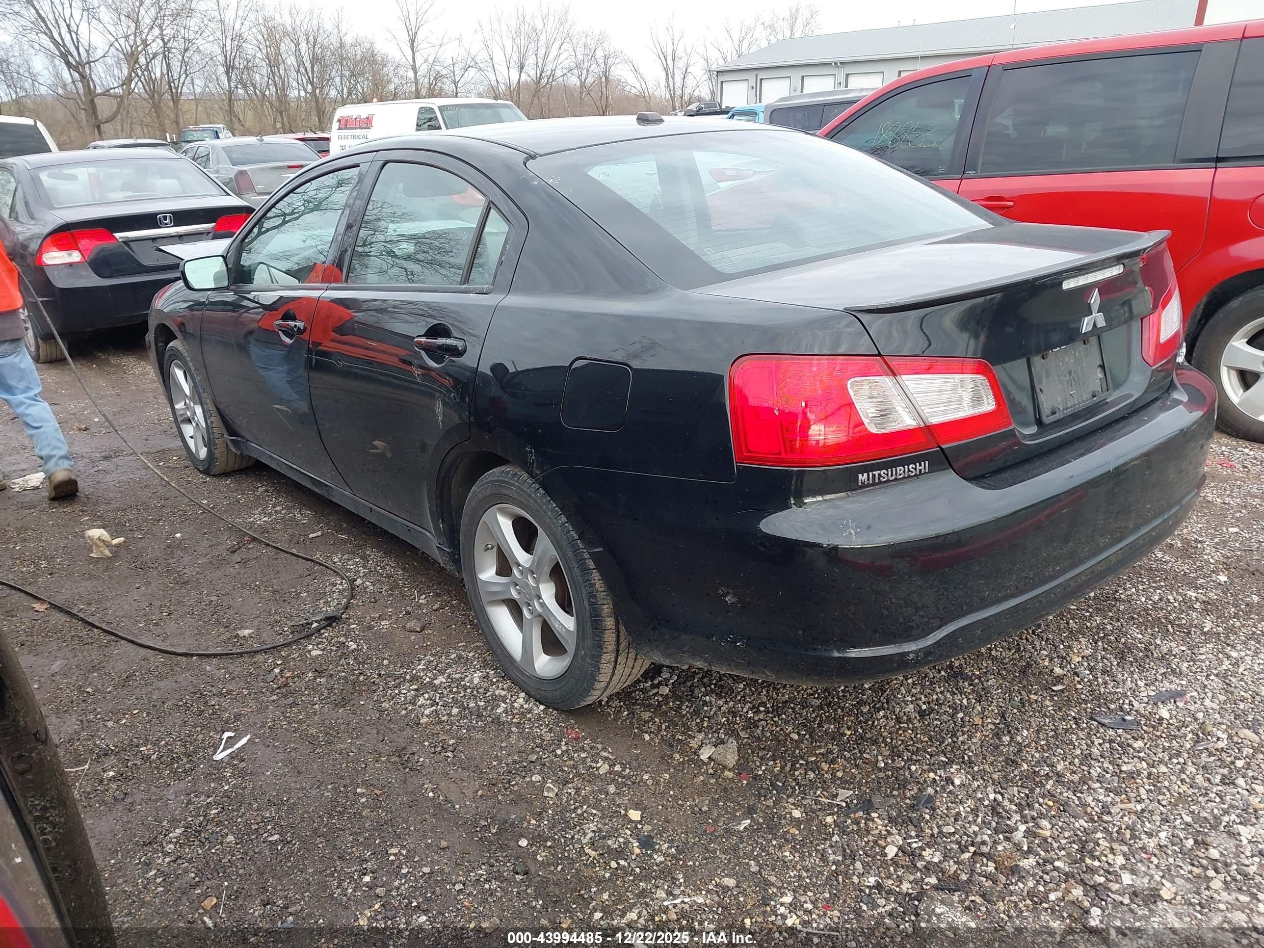 MITSUBISHI GALANT image 3