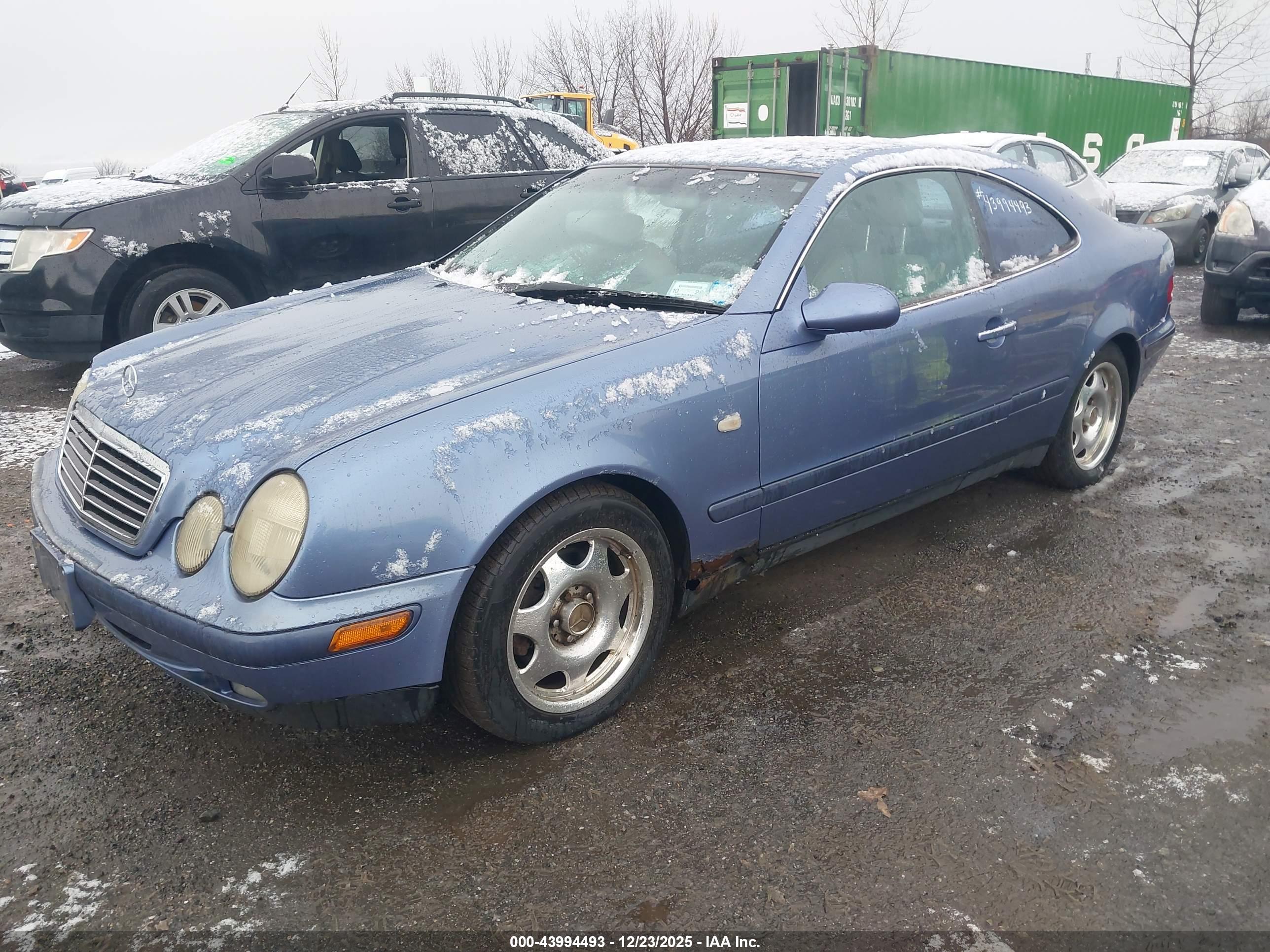 MERCEDES-BENZ CLK image 2