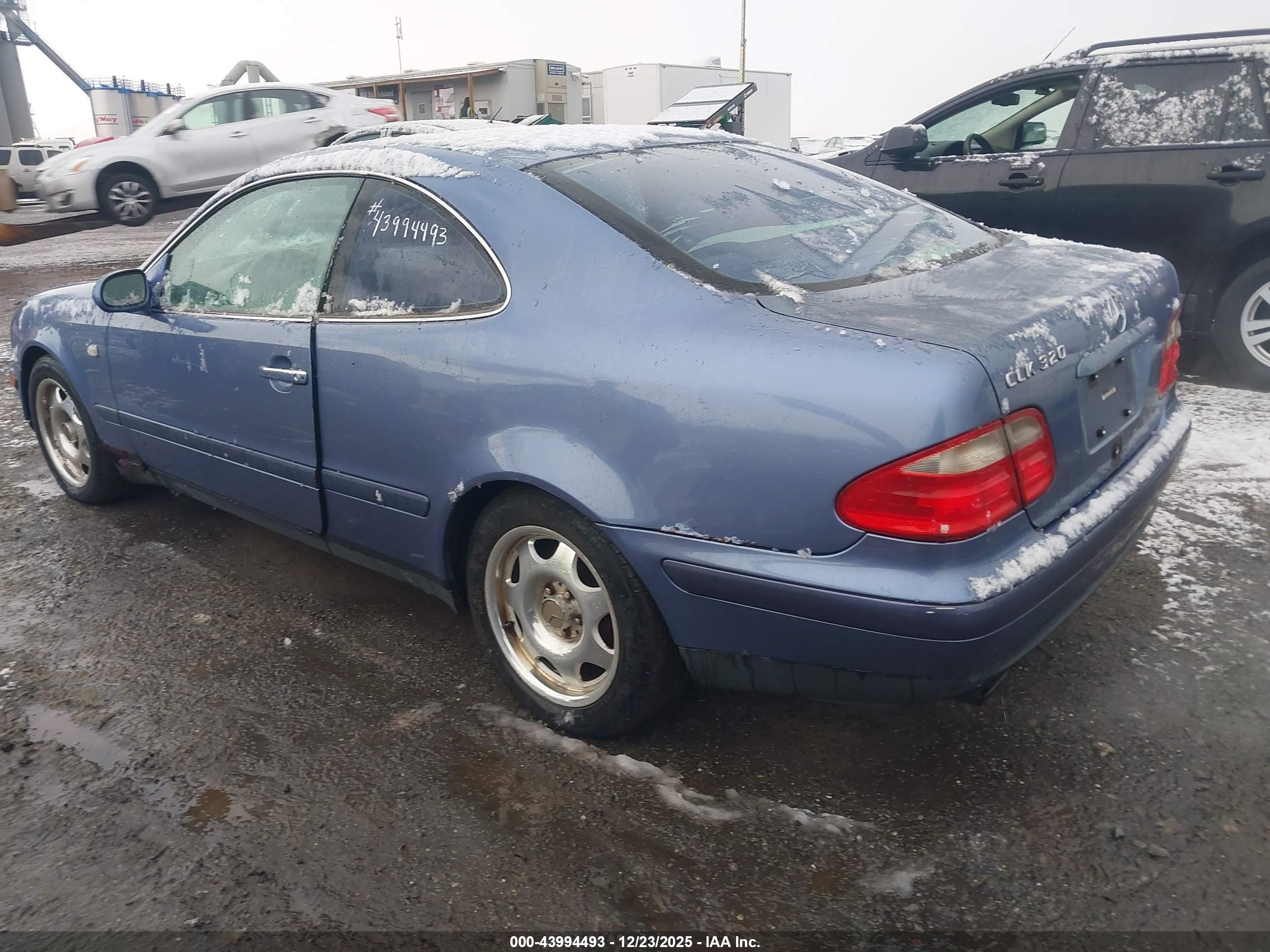 MERCEDES-BENZ CLK image 3