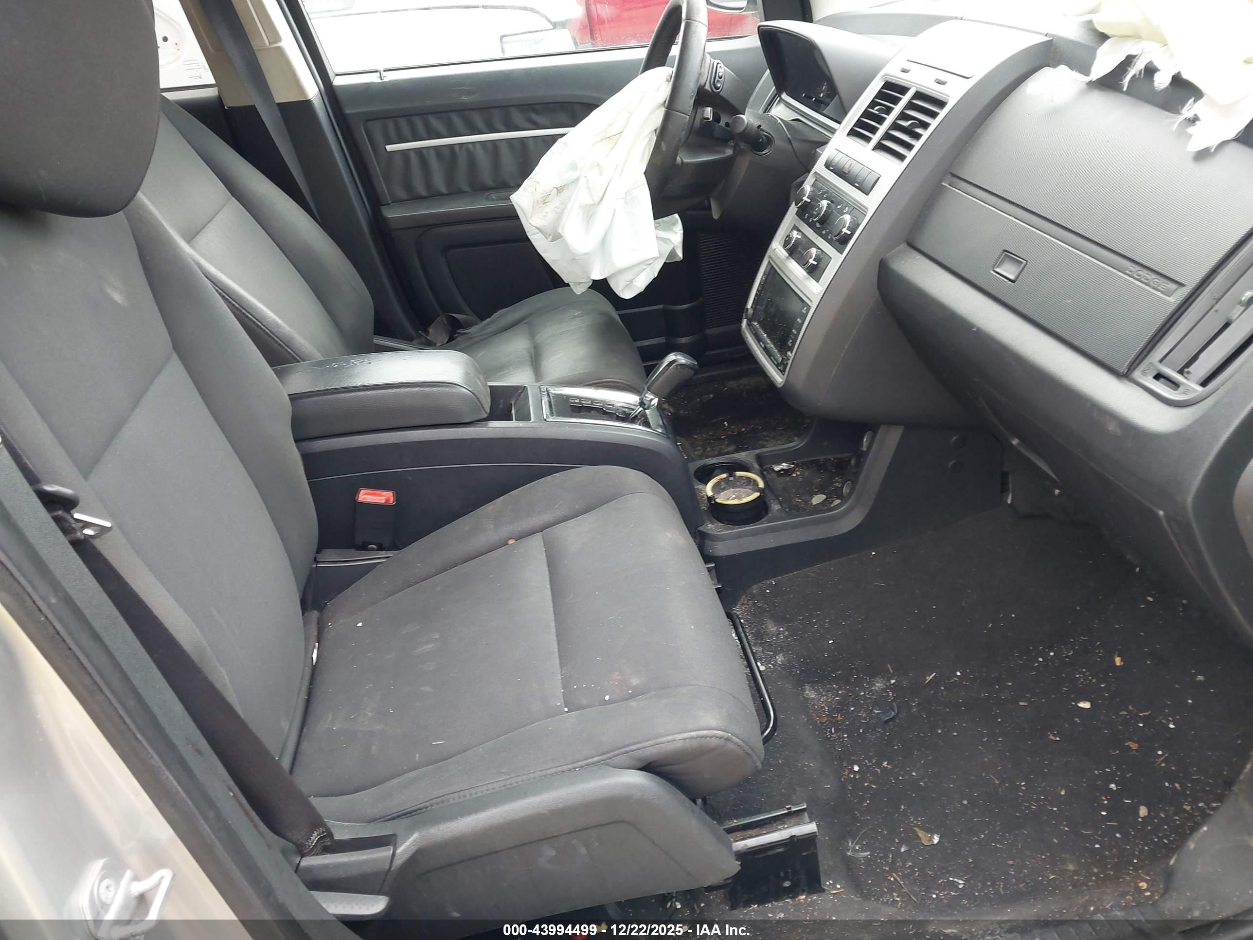 DODGE JOURNEY image 5
