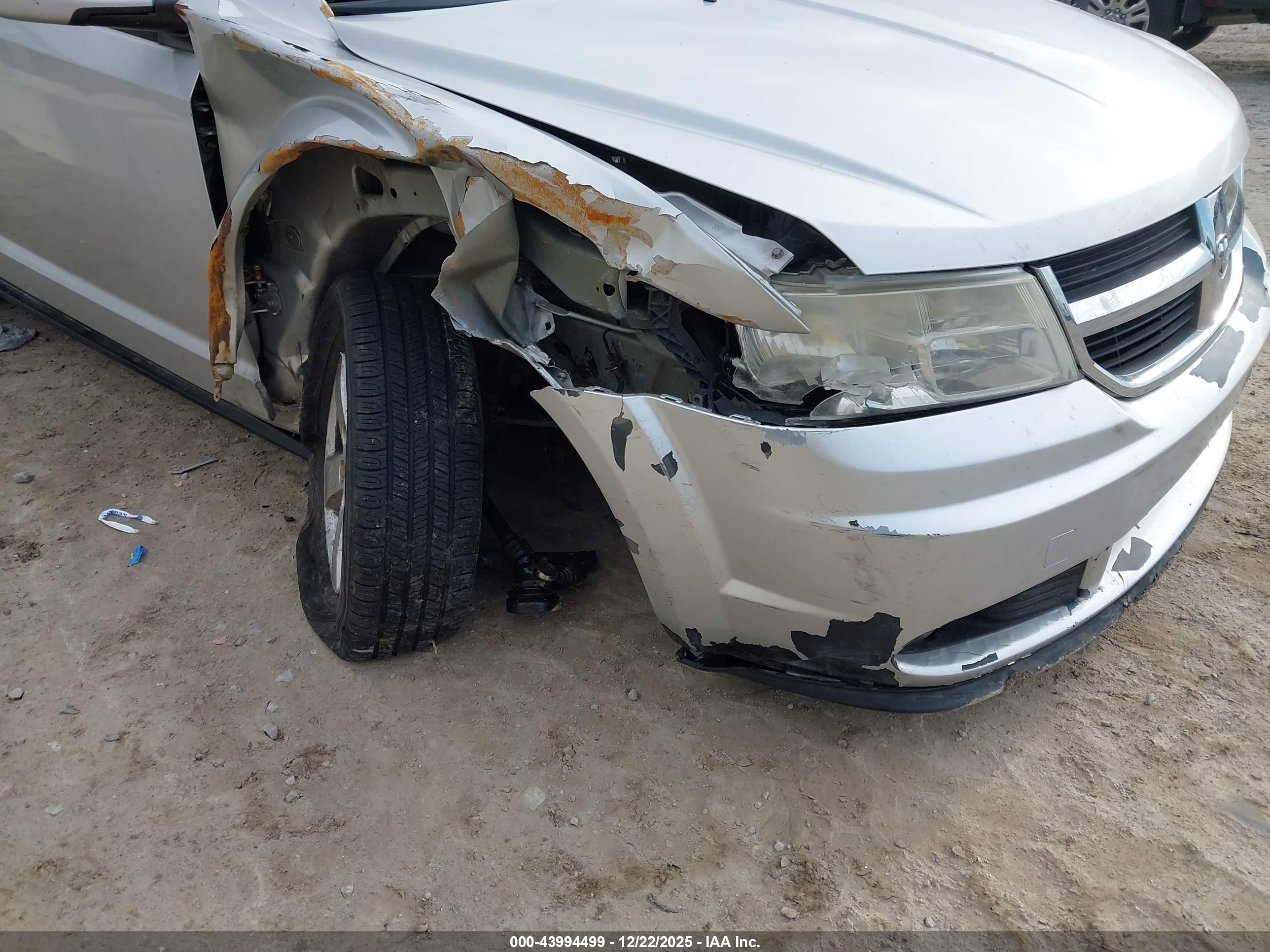 DODGE JOURNEY image 6