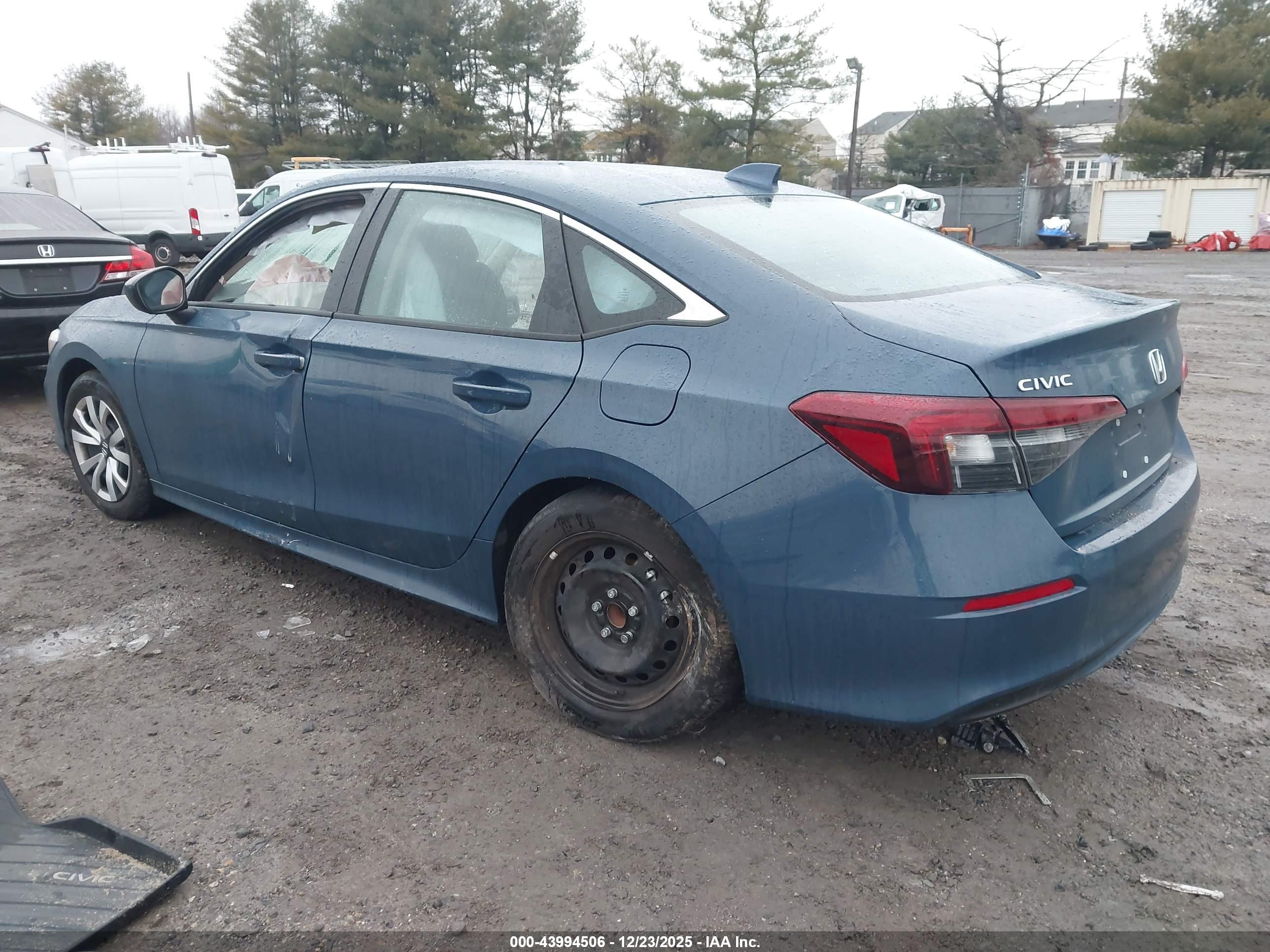 HONDA CIVIC image 3
