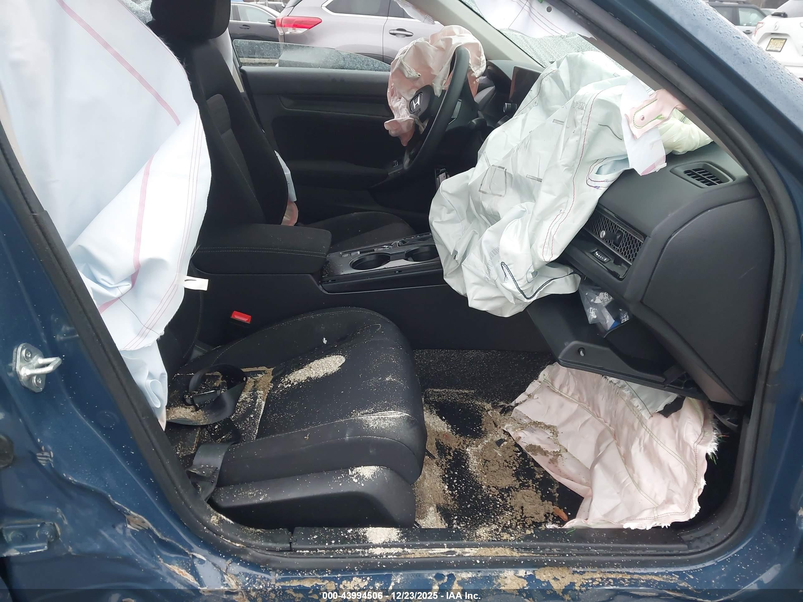 HONDA CIVIC image 5