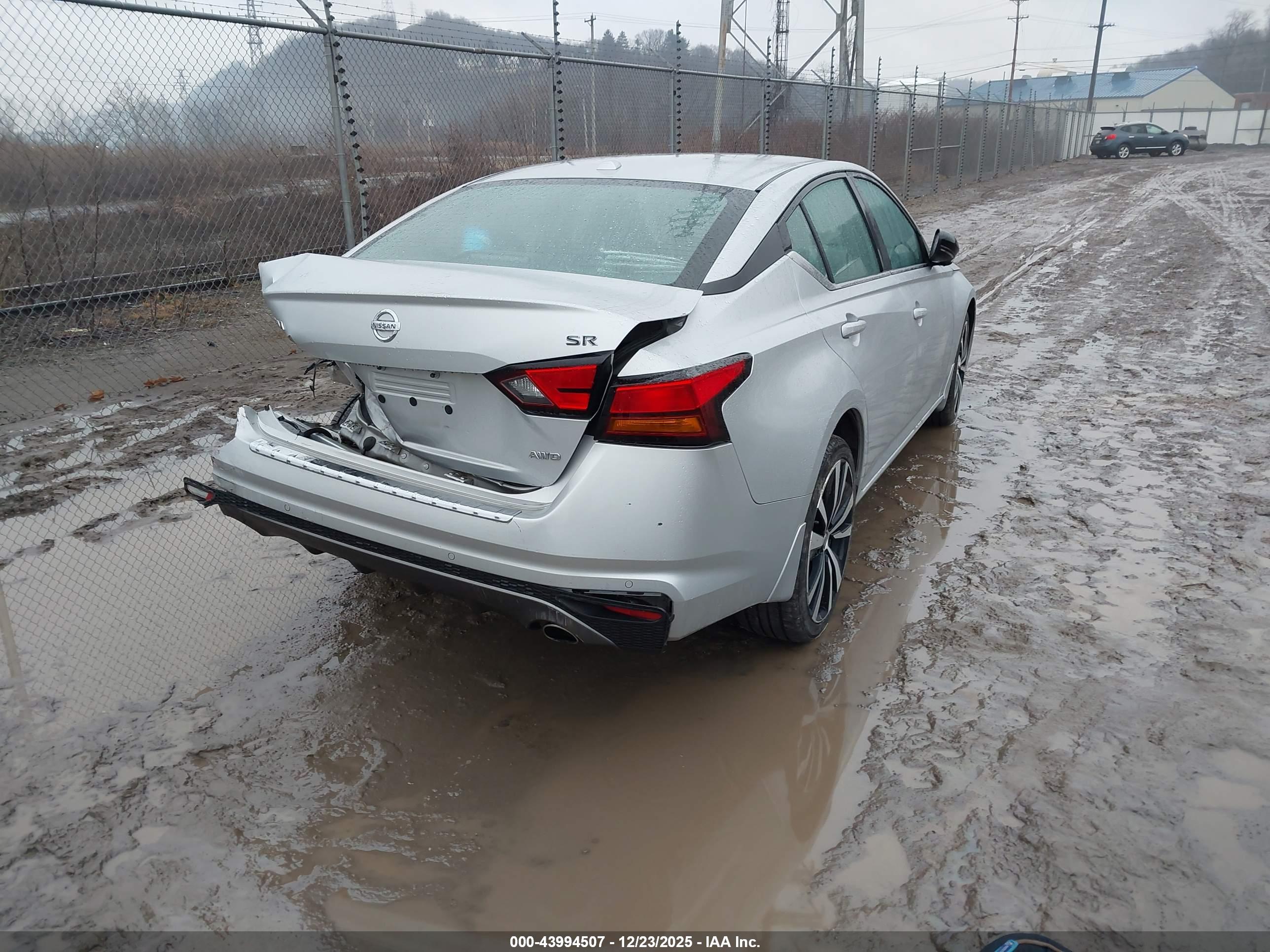 NISSAN ALTIMA image 4