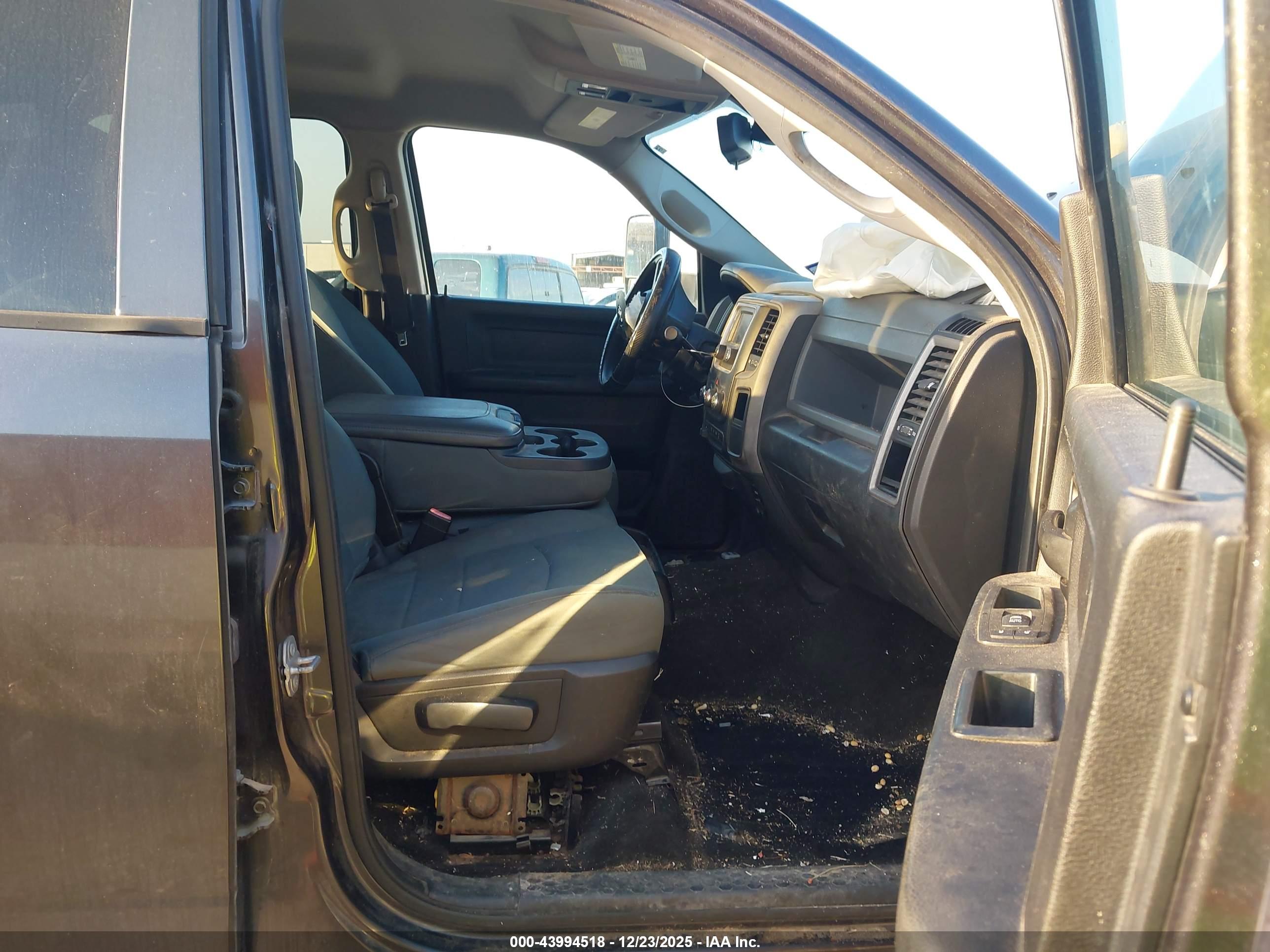 RAM 3500 image 7