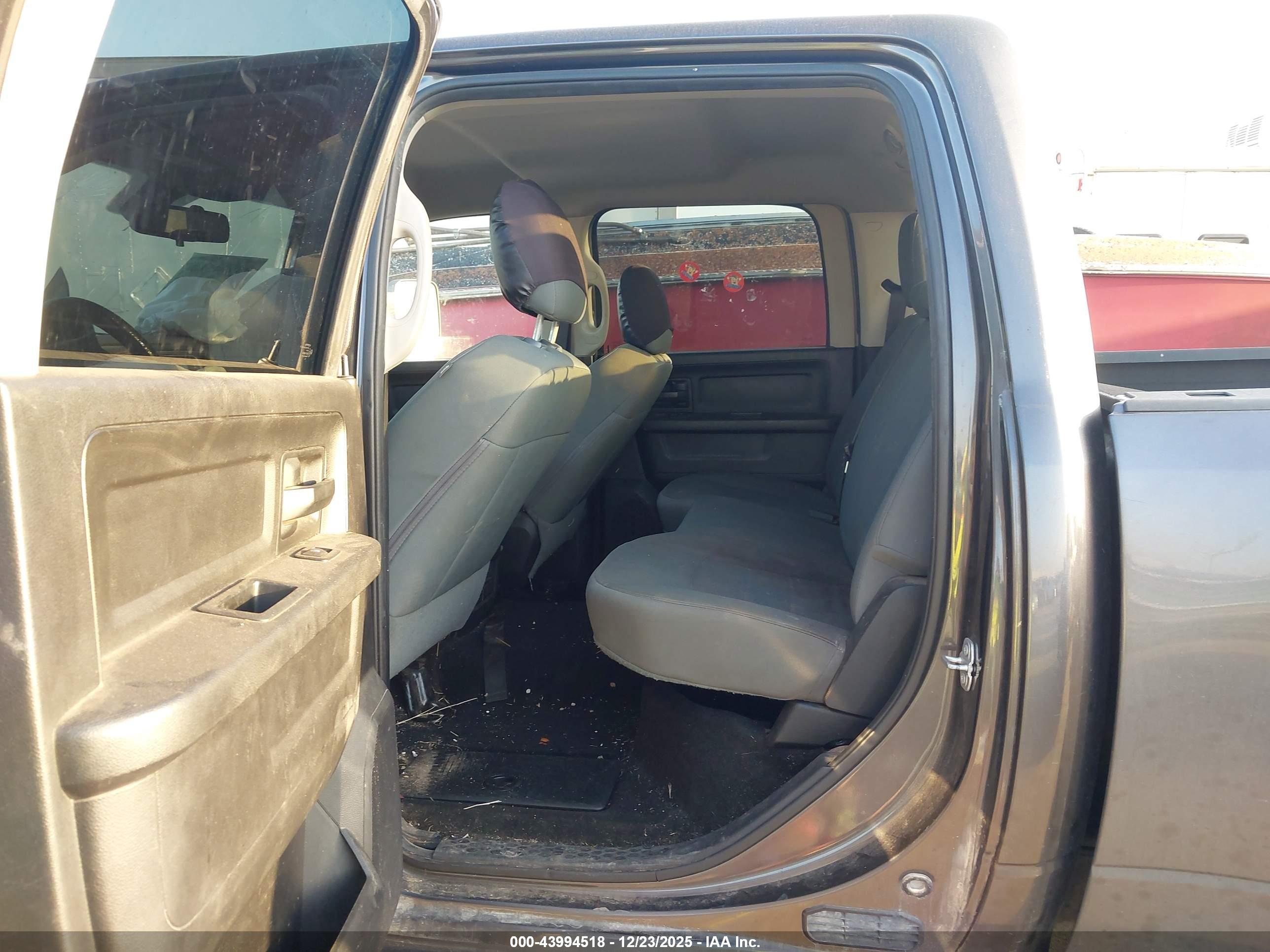RAM 3500 image 8