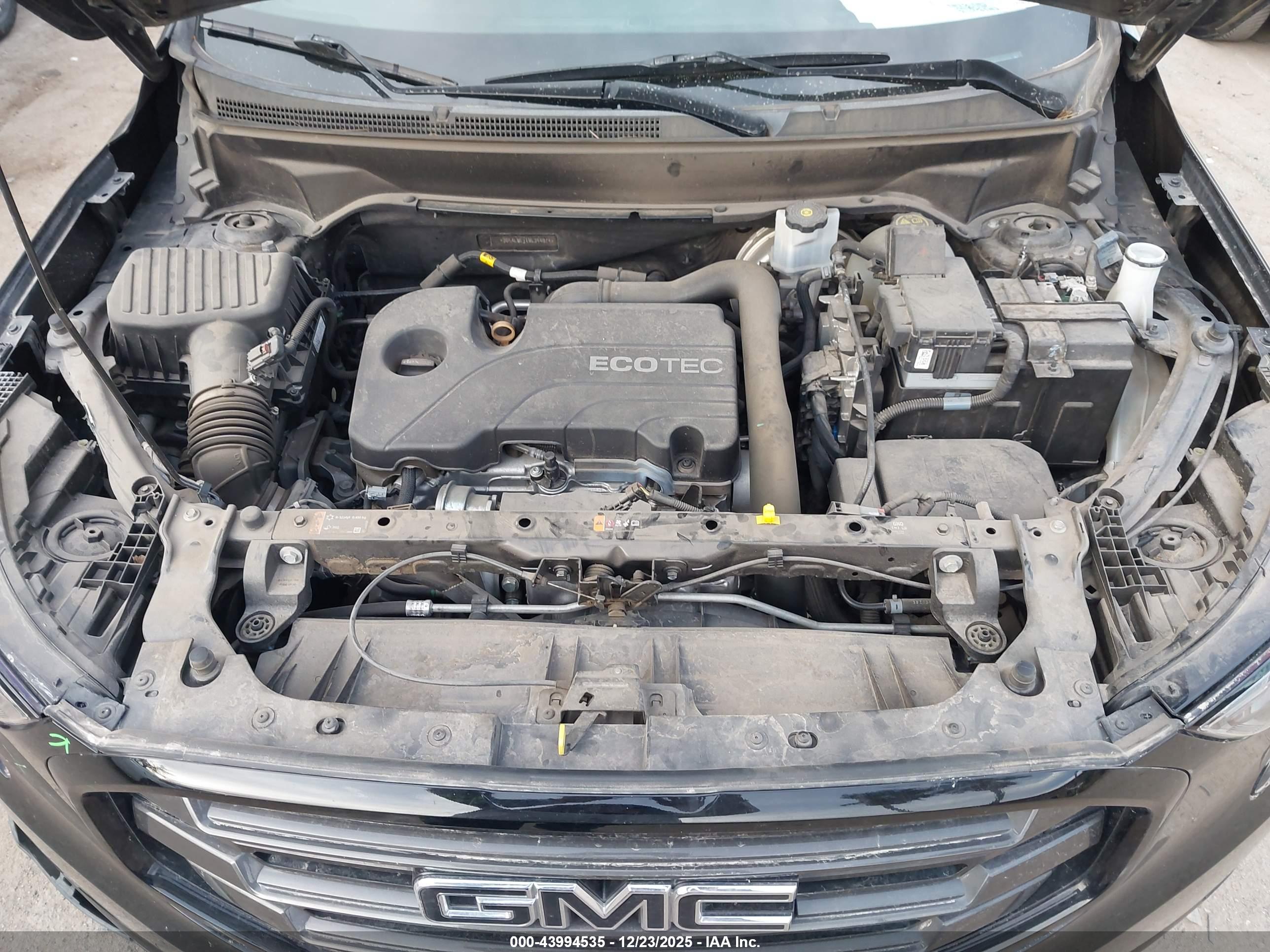 GMC TERRAIN image 10