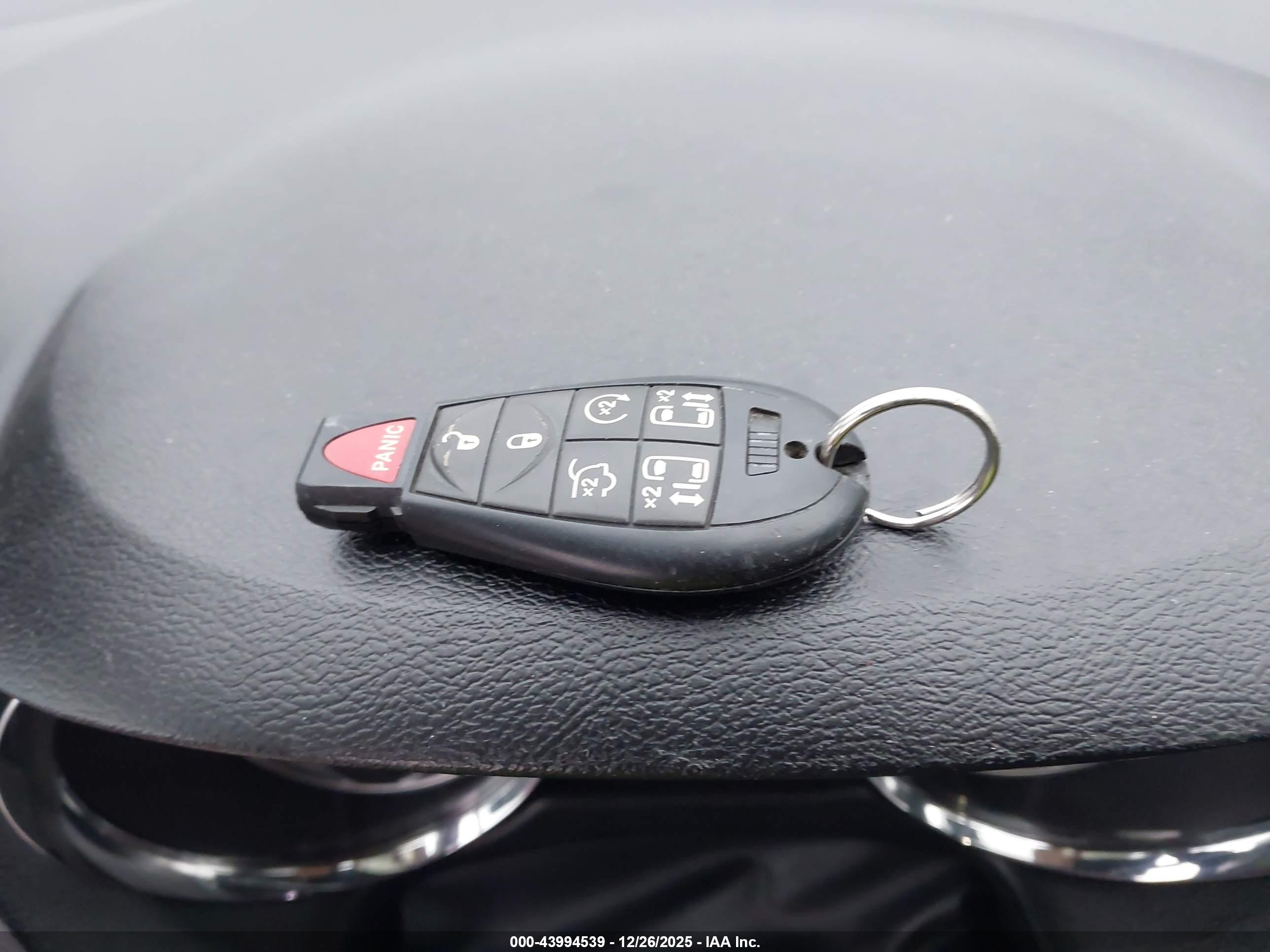 DODGE GRAND image 11