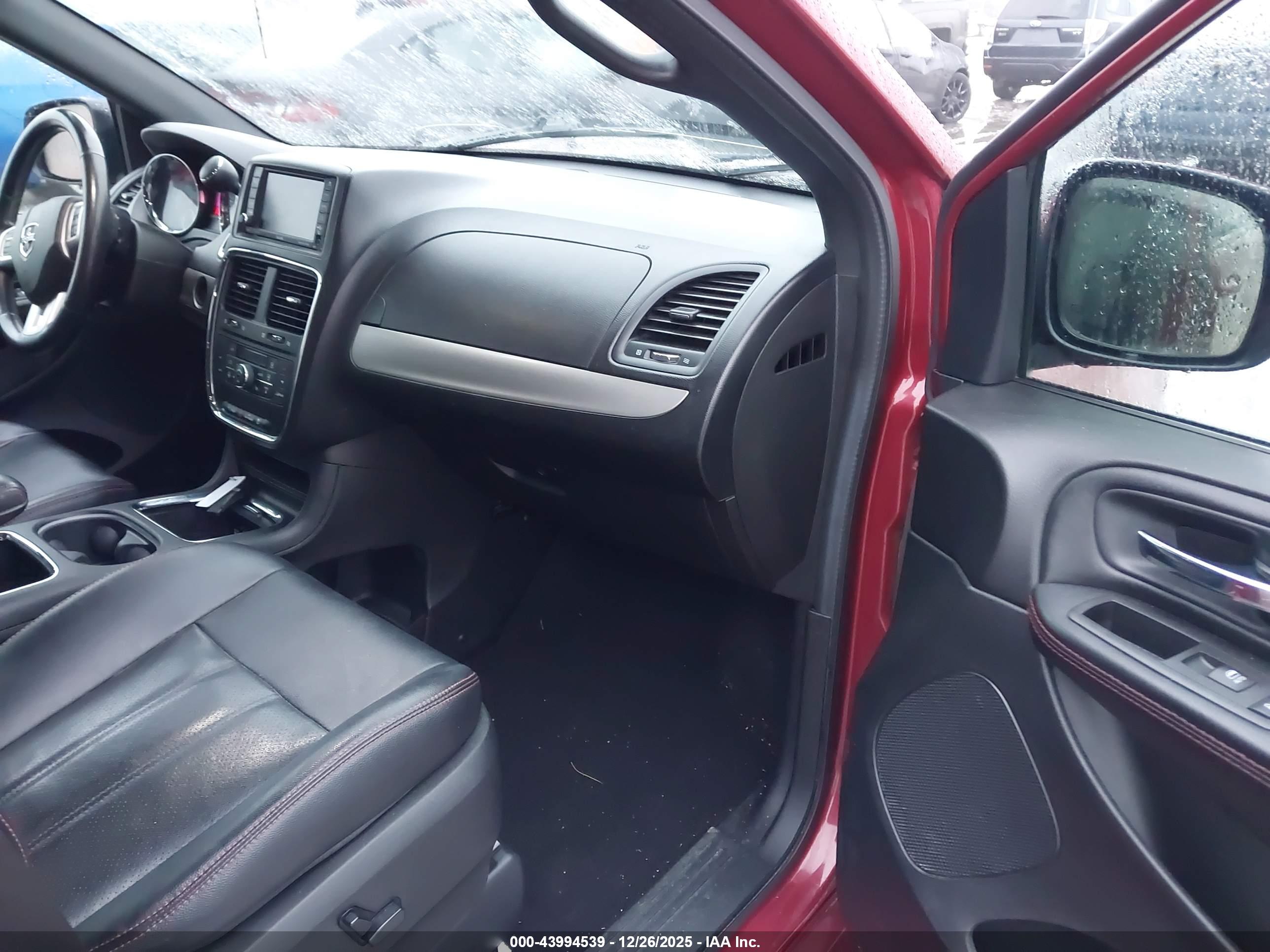 DODGE GRAND image 5
