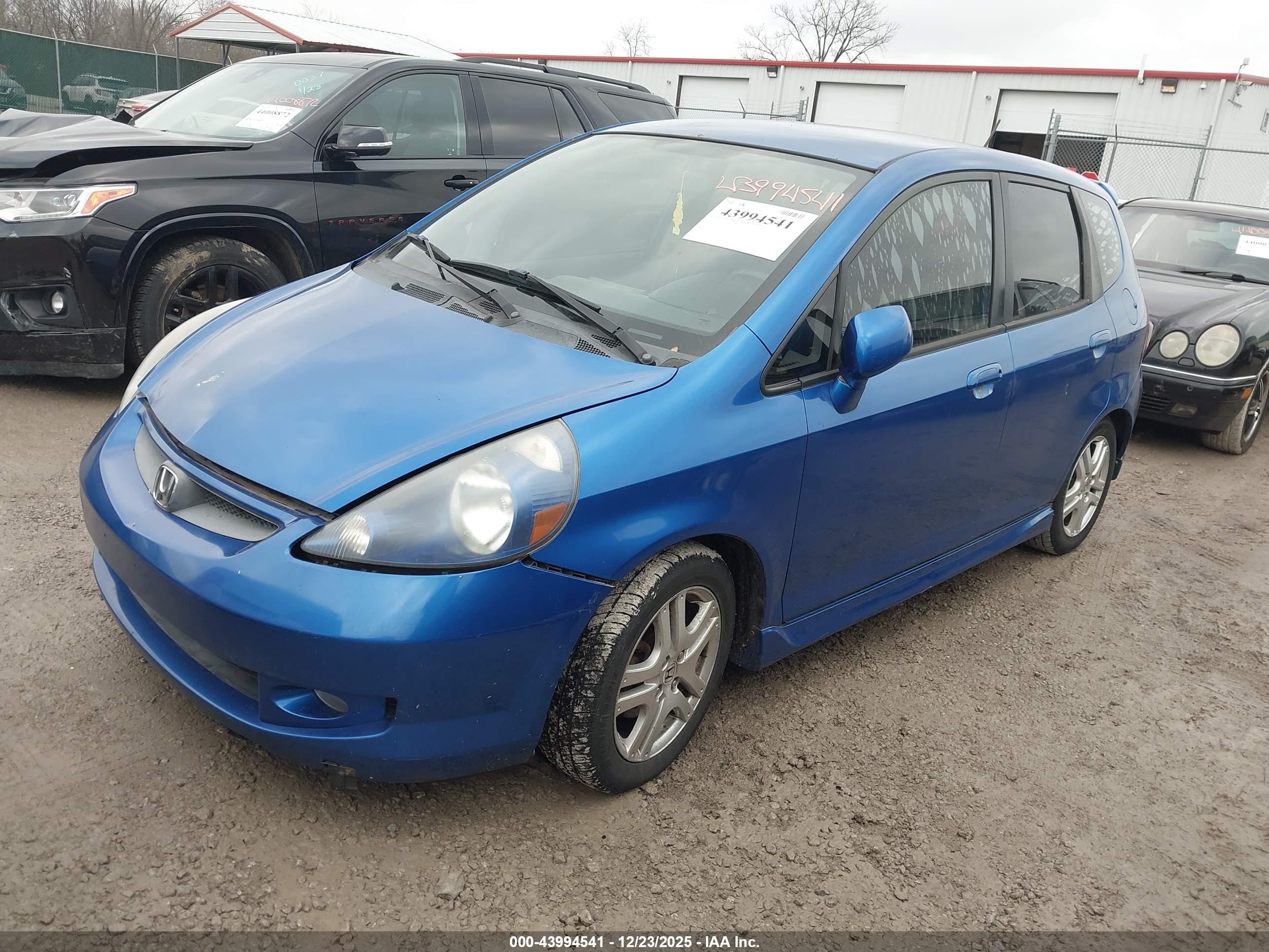 HONDA FIT image 2