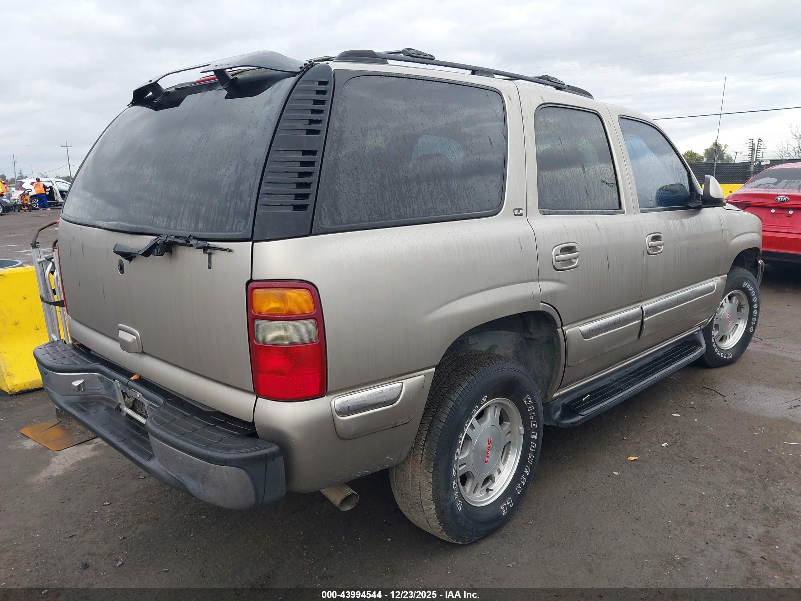 GMC YUKON image 4