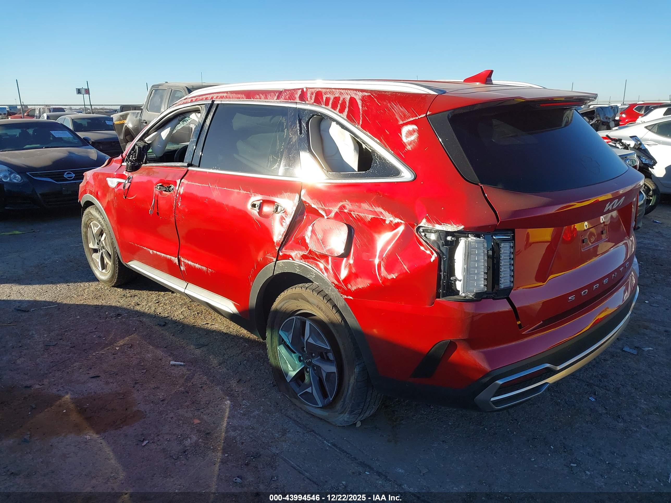 KIA SORENTO image 3