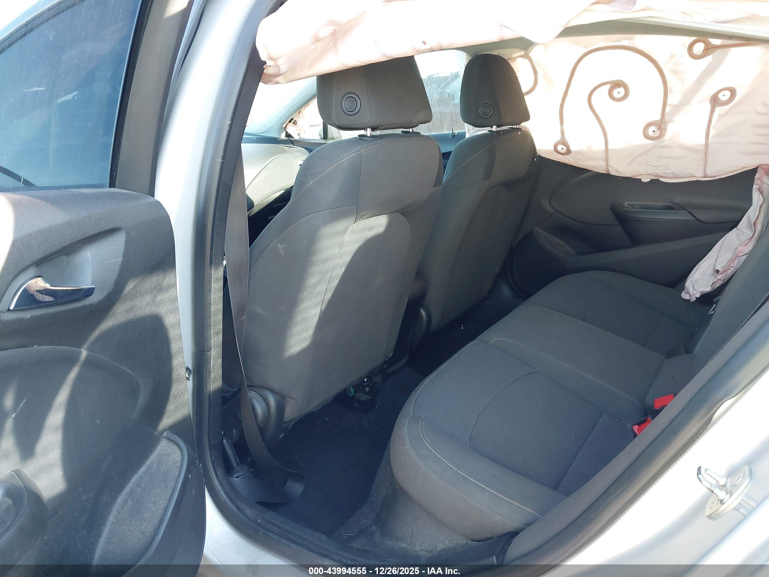 CHEVROLET CRUZE image 8