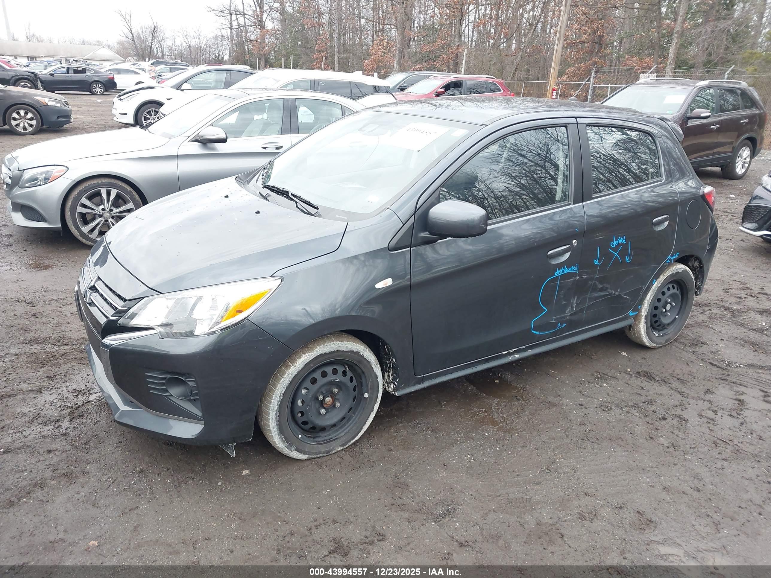 MITSUBISHI MIRAGE image 2