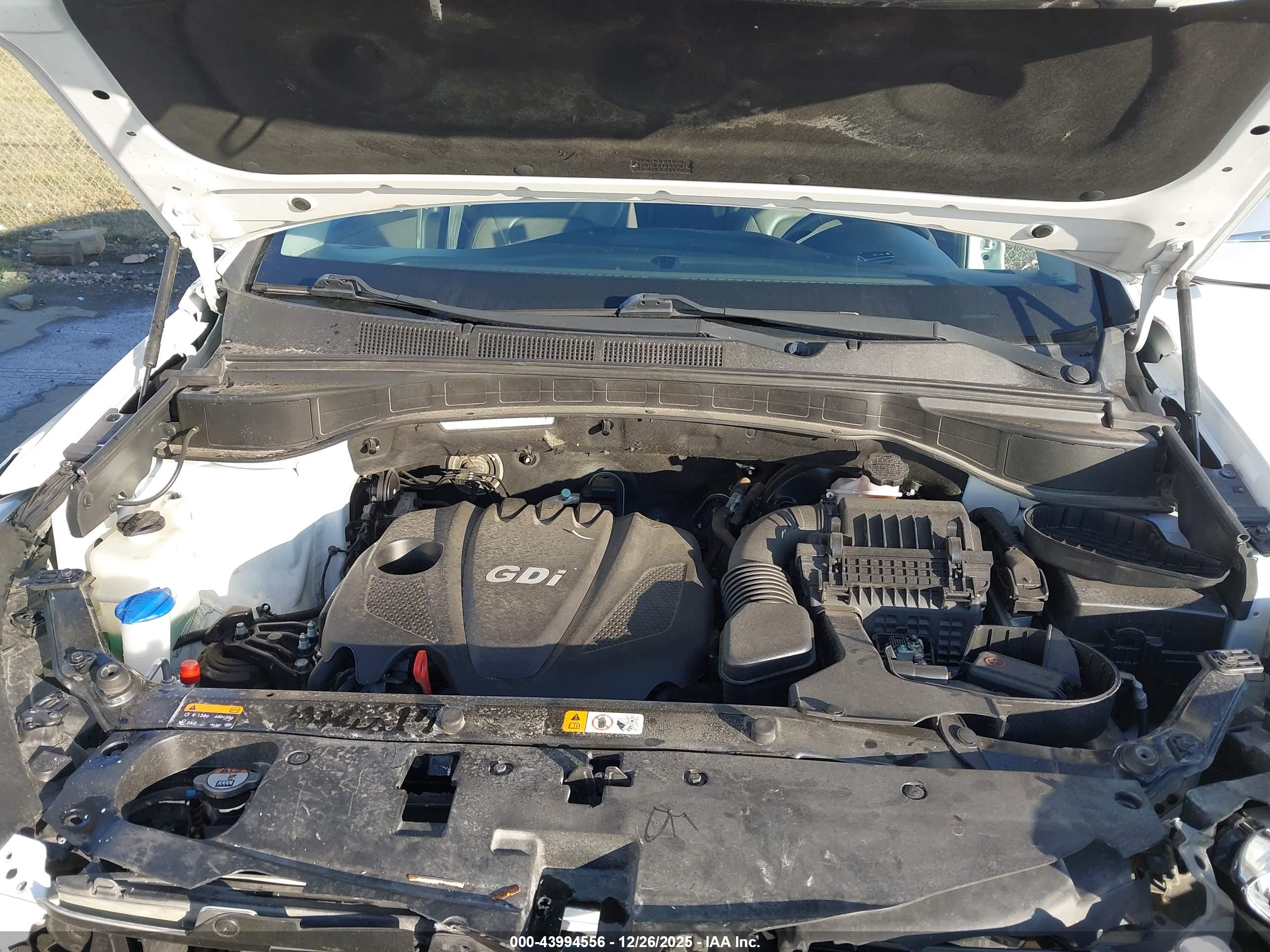 HYUNDAI SANTA image 10