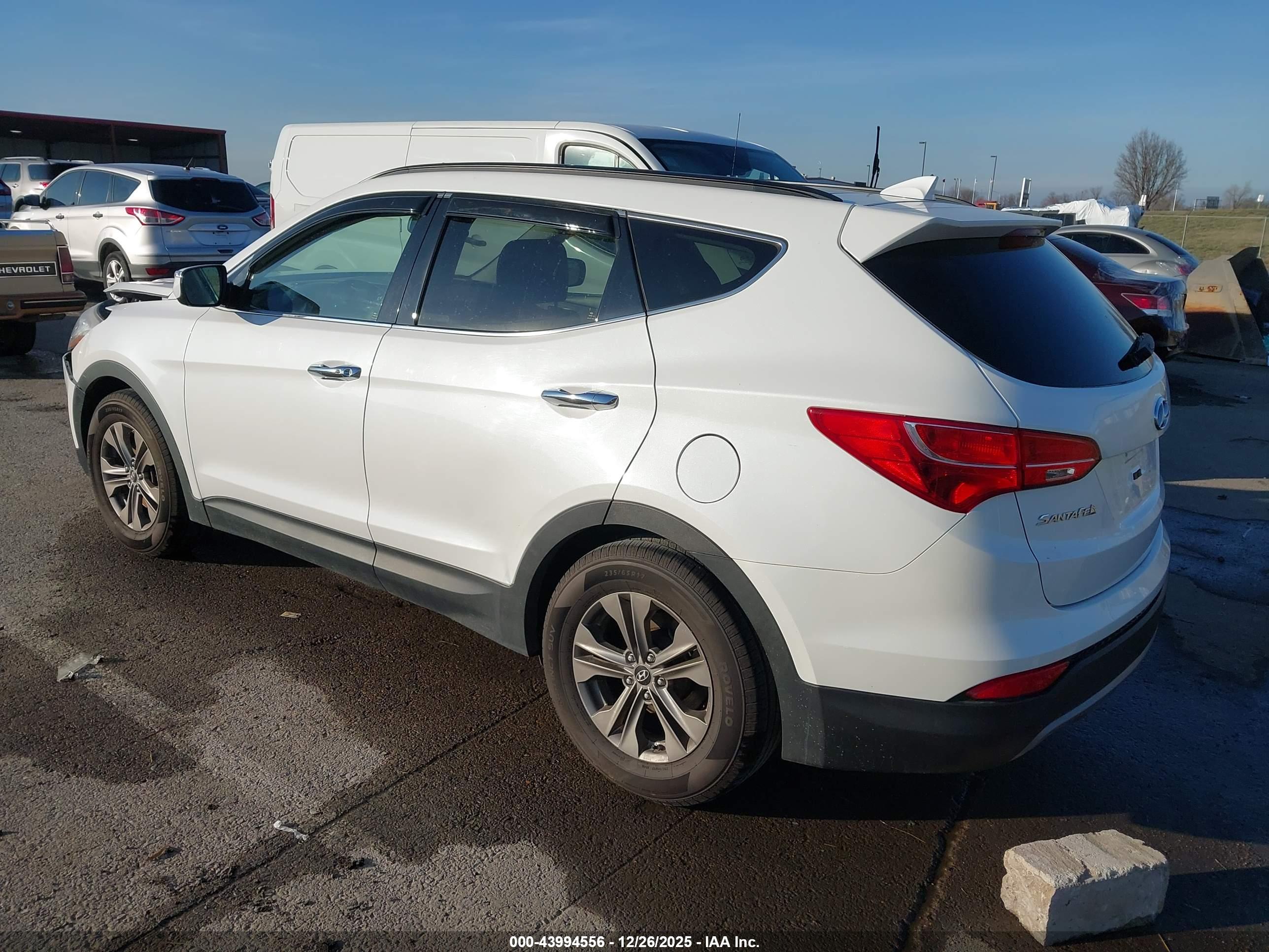 HYUNDAI SANTA image 3