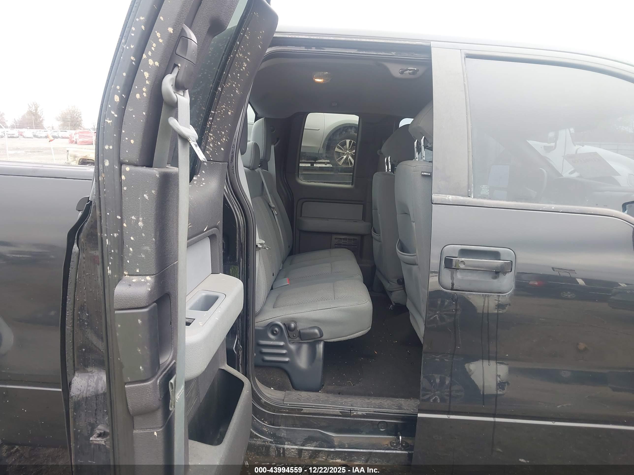 FORD F-150 image 8