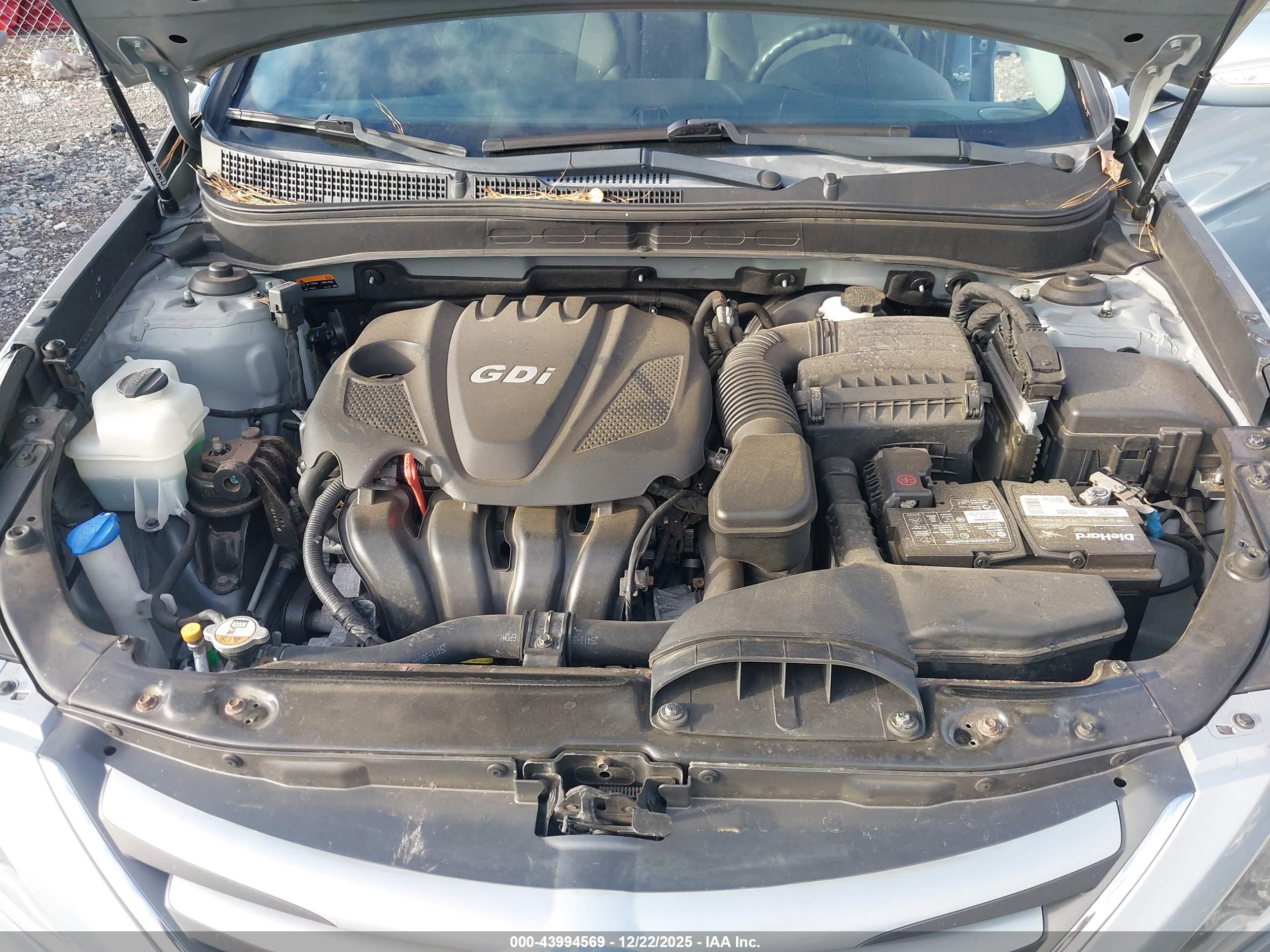 HYUNDAI SONATA image 10