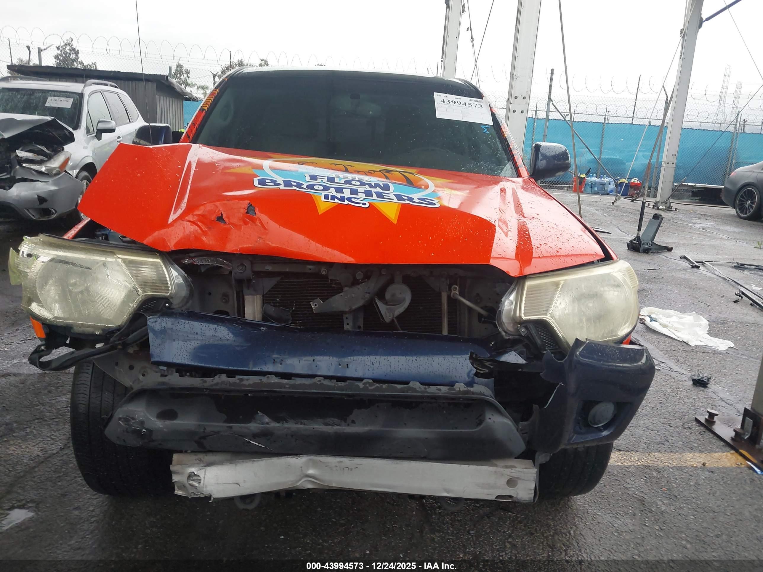 TOYOTA TACOMA image 6
