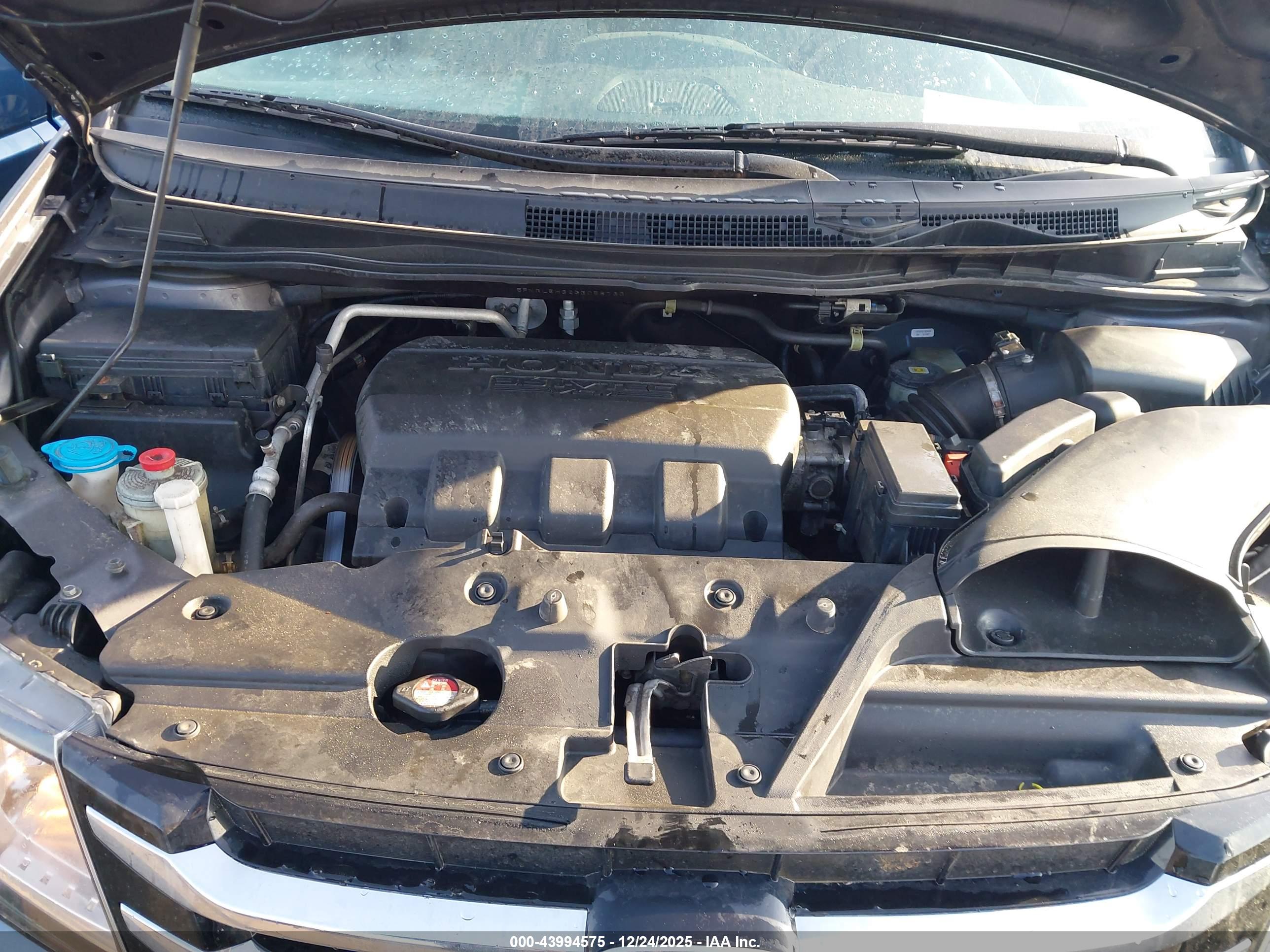 HONDA ODYSSEY image 10
